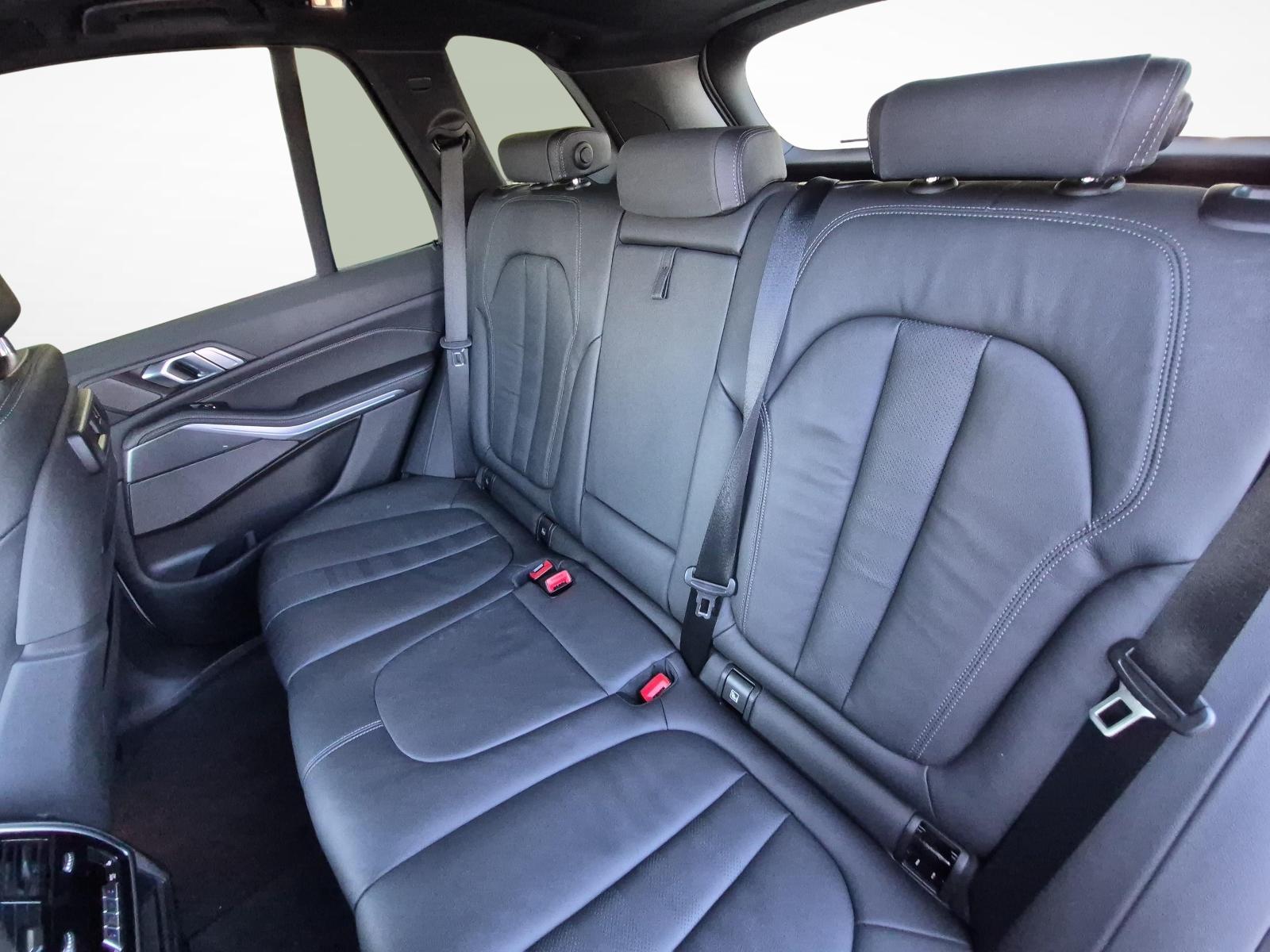 BMW X5 30d xDrive-image-10
