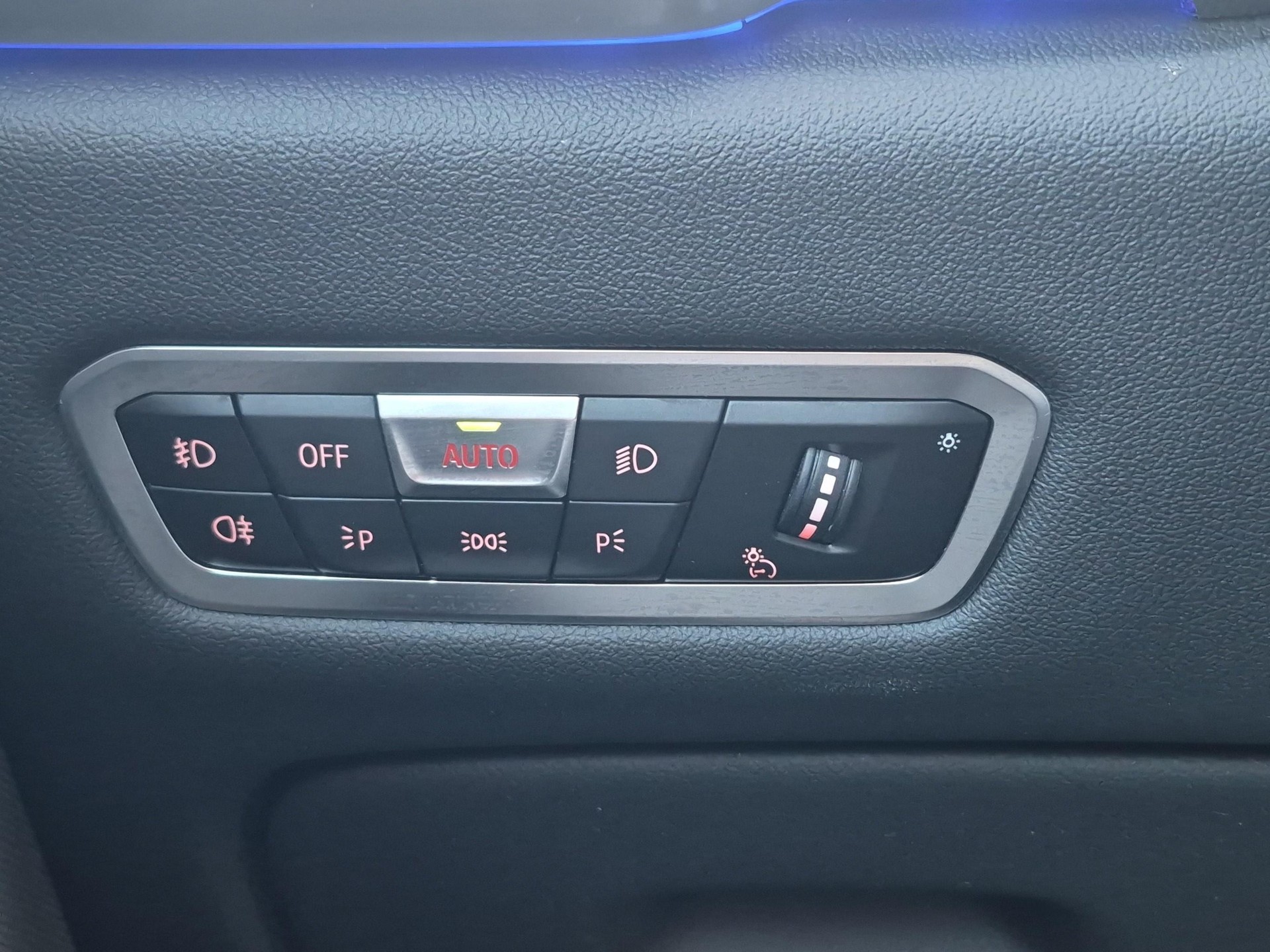 BMW X5 30d xDrive-image-16