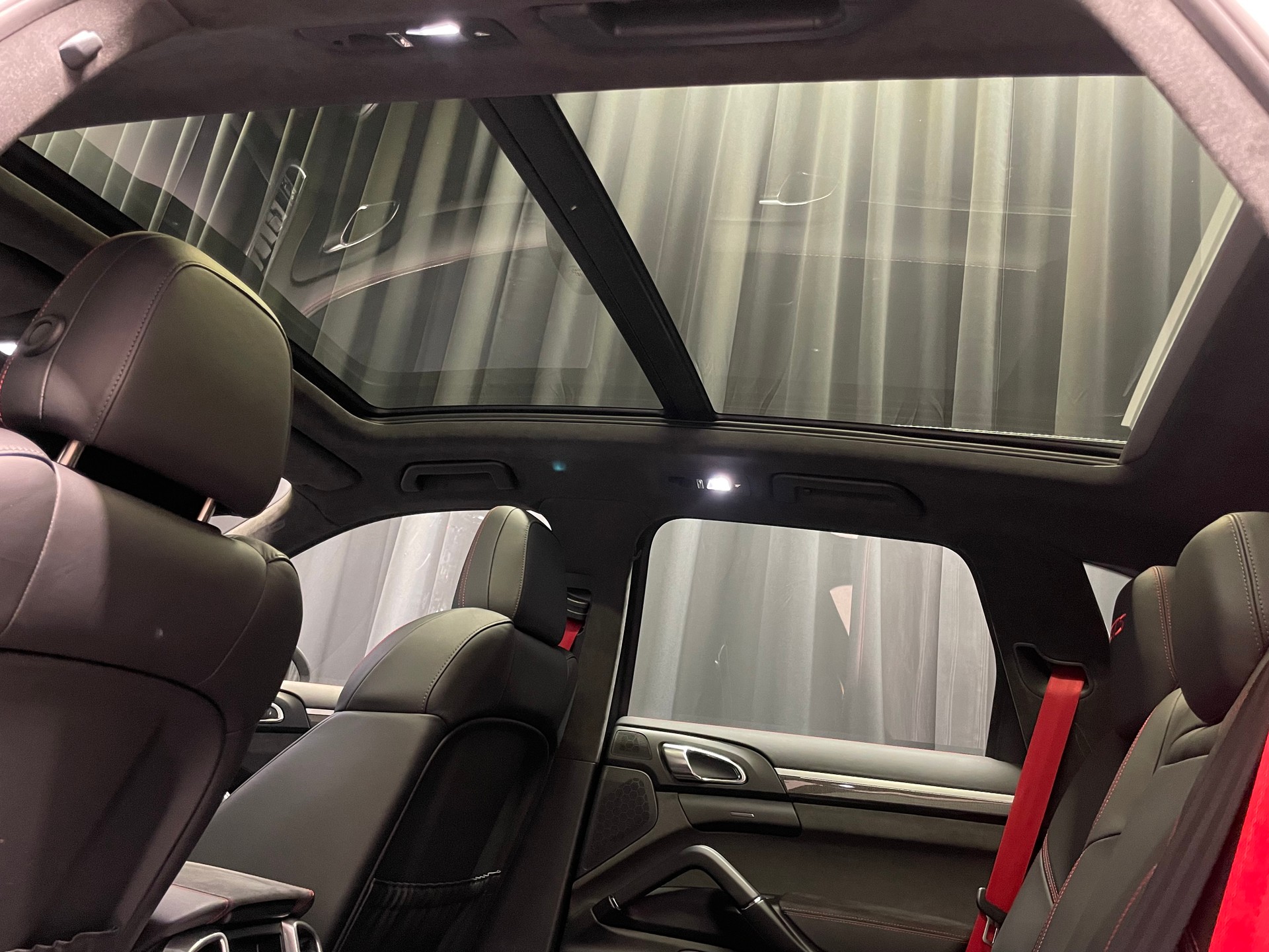 PORSCHE Cayenne GTS (76)-image-8