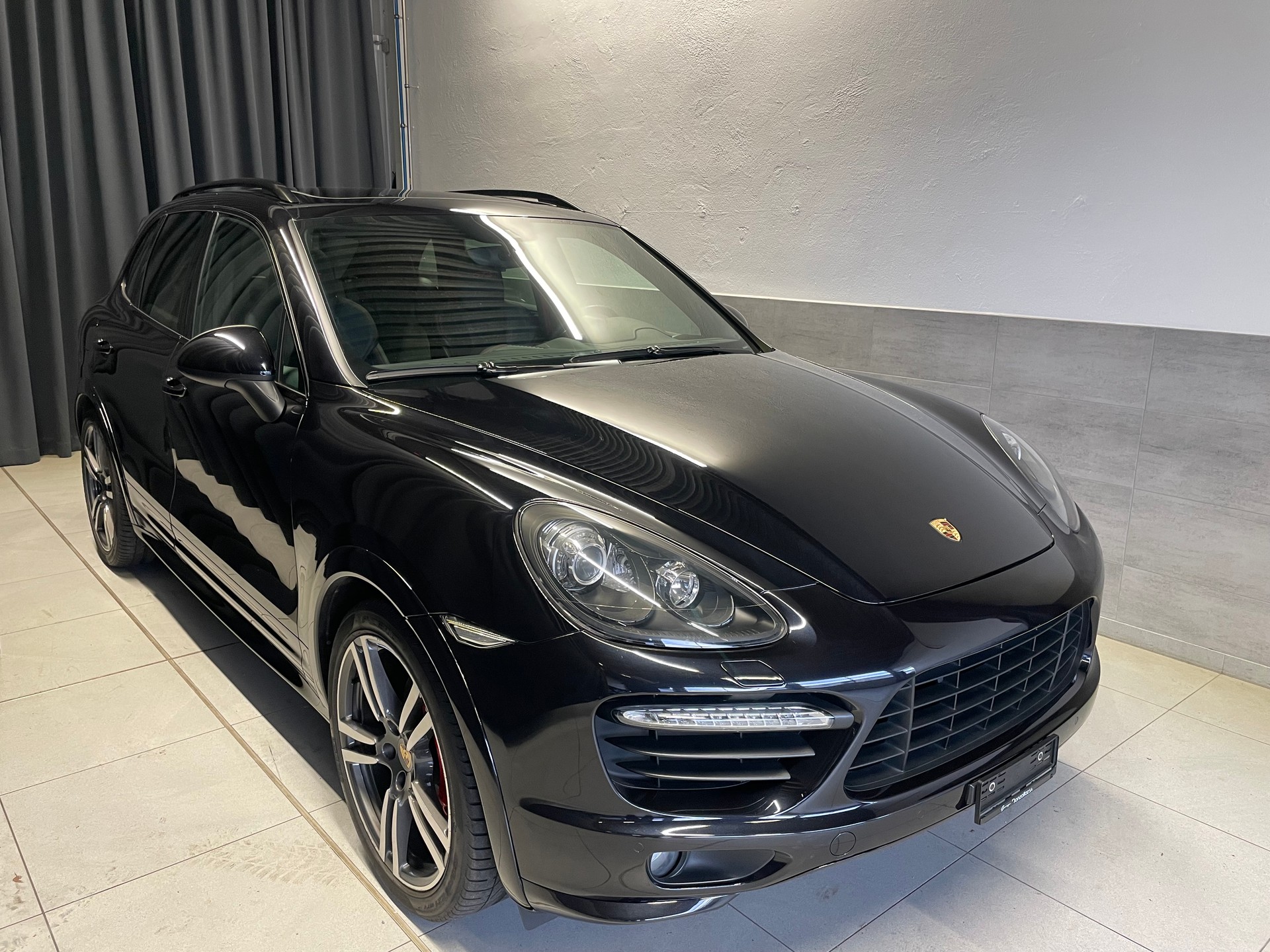 PORSCHE Cayenne GTS (76)-image-0
