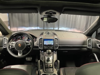 PORSCHE Cayenne GTS (76)-image-27