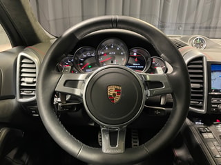 PORSCHE Cayenne GTS (76)-image-30