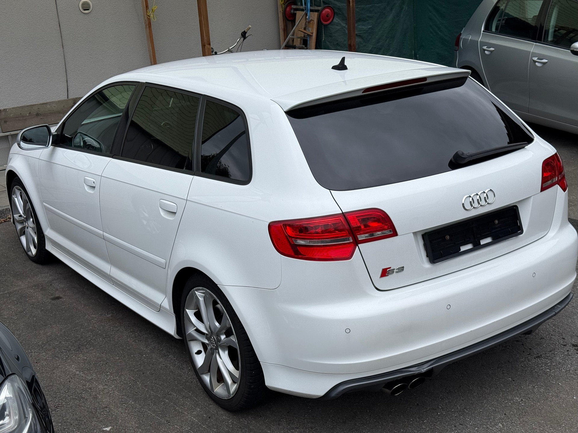 AUDI S3 Sportback 2.0 TFSI quattro S-tronic-image-3