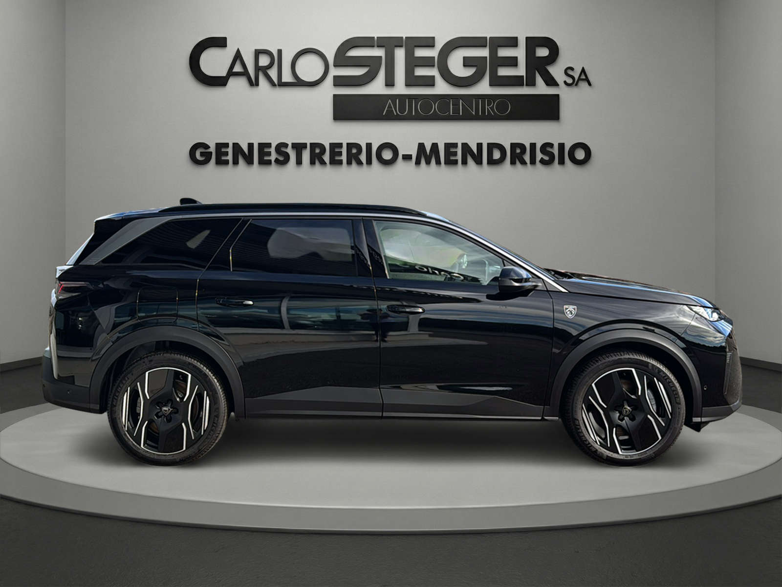 PEUGEOT 5008 195 Plug-in Hybrid e-DCS7 GT Exclusive-image-12