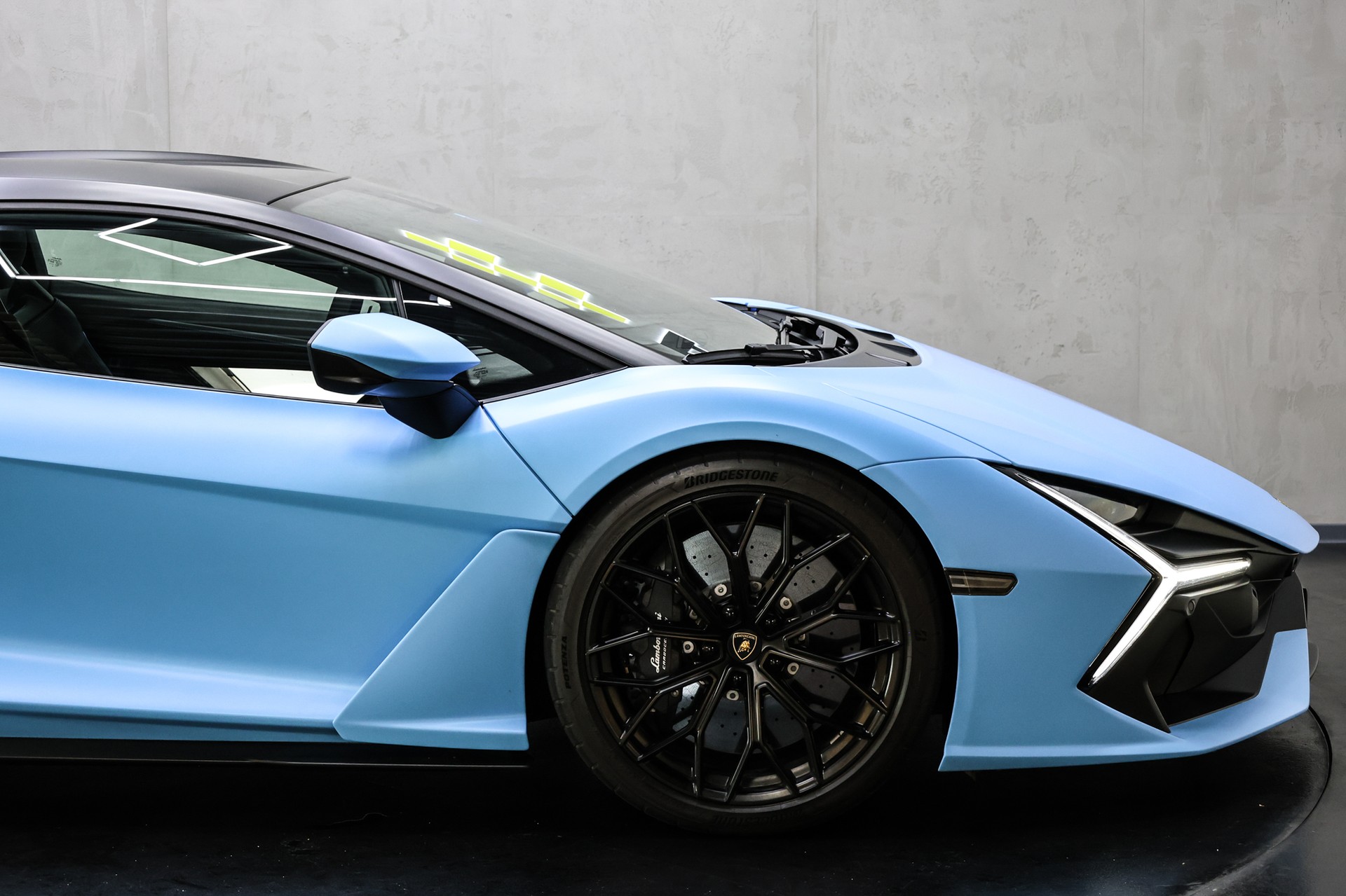 LAMBORGHINI Revuelto 6.5-image-20