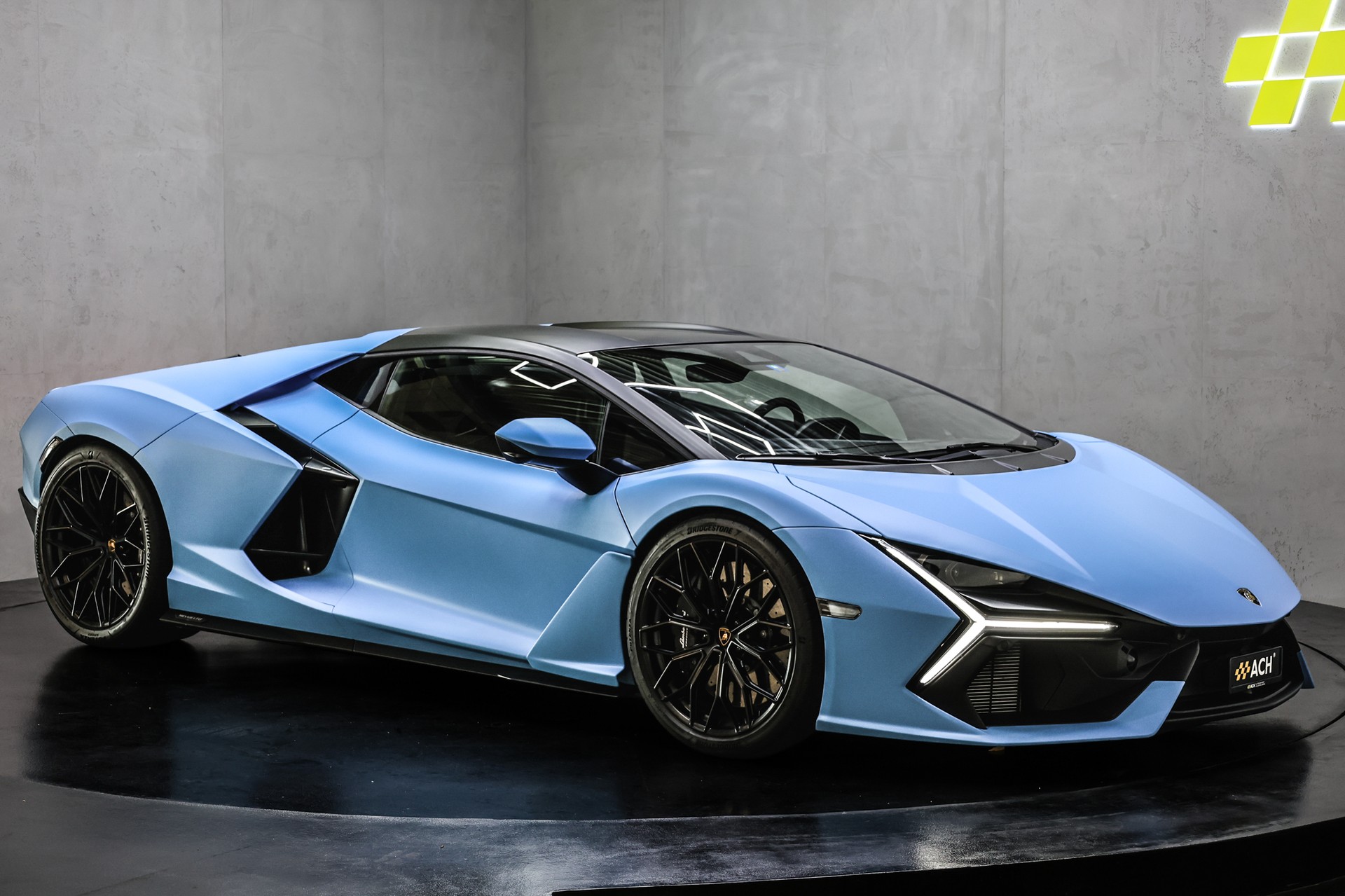 LAMBORGHINI Revuelto 6.5-image-17