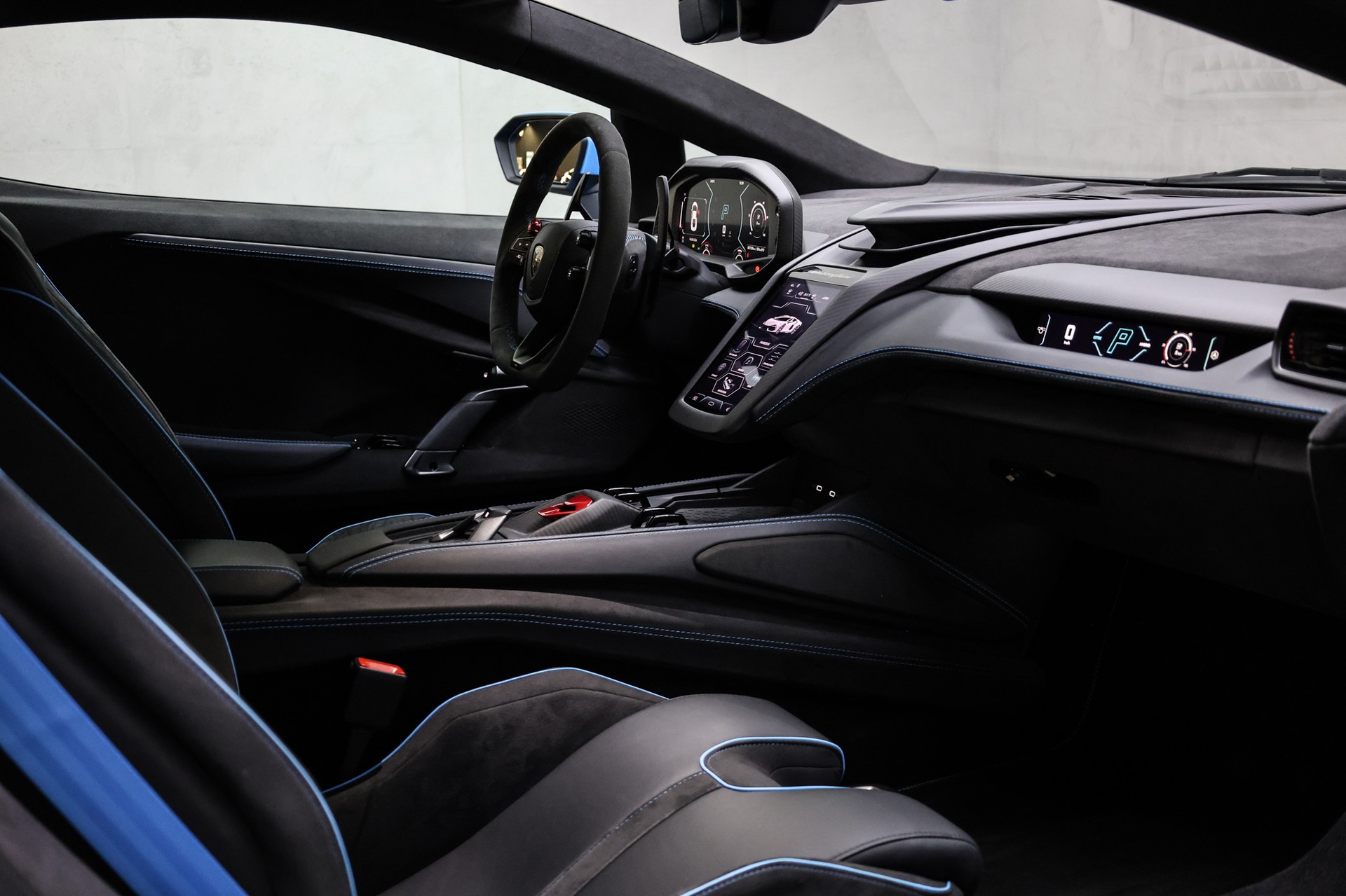 LAMBORGHINI Revuelto 6.5-image-40