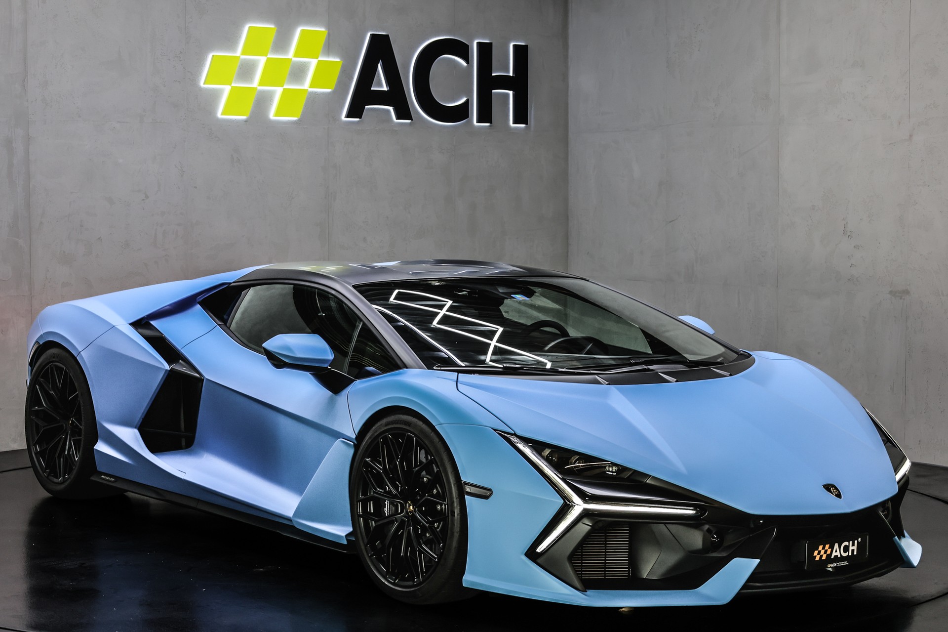 LAMBORGHINI Revuelto 6.5-image-0