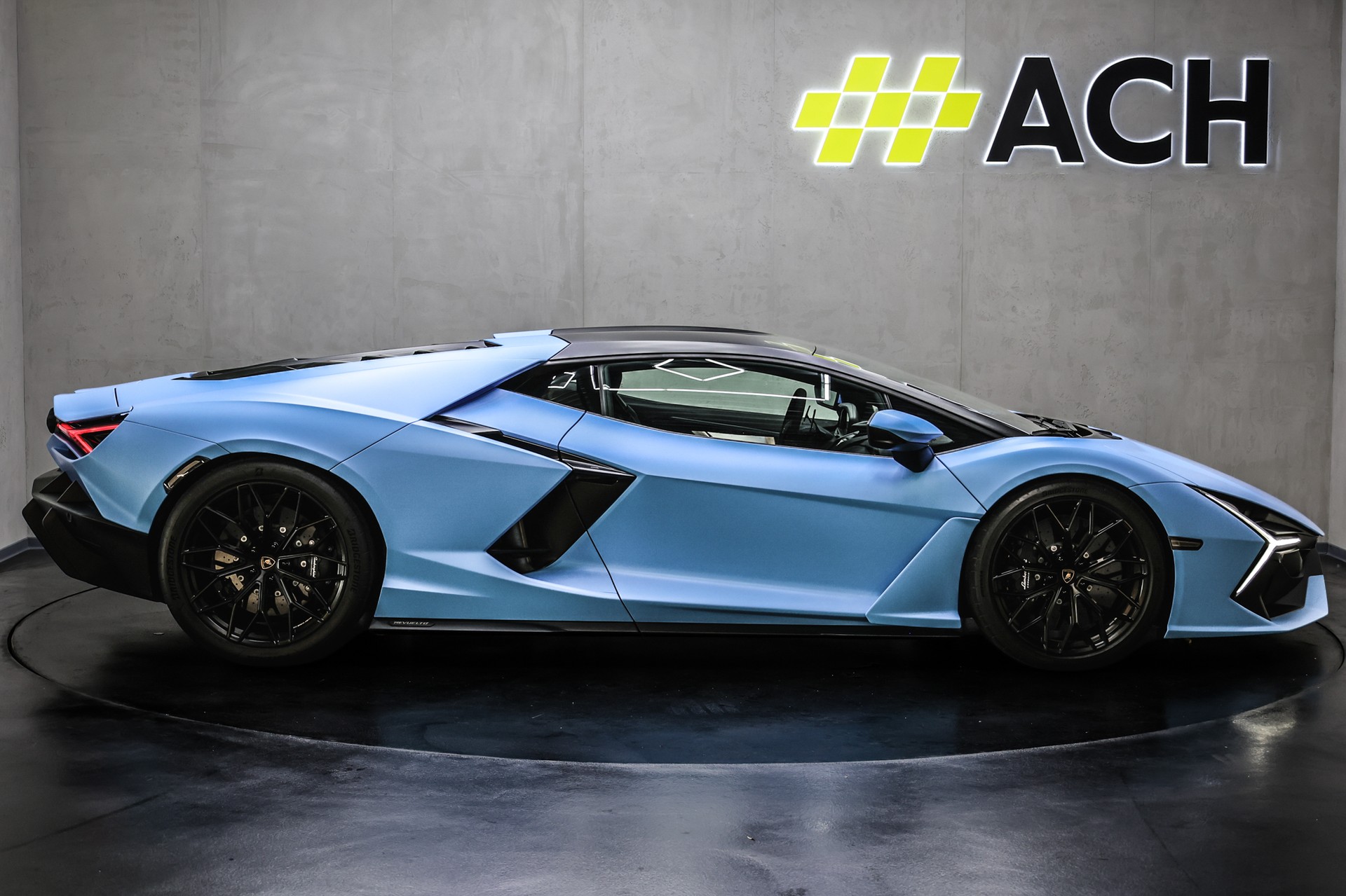 LAMBORGHINI Revuelto 6.5-image-16