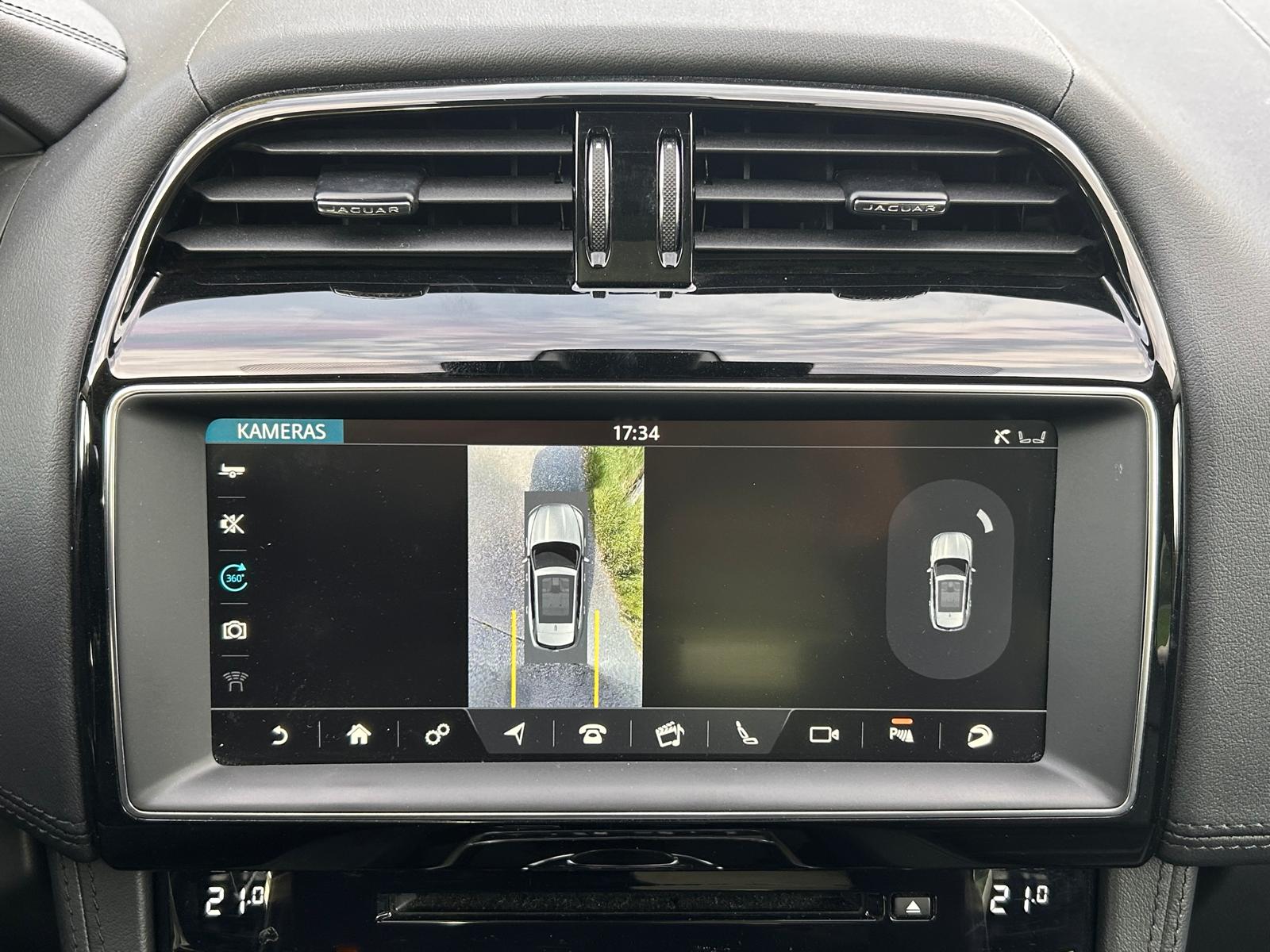 JAGUAR F-Pace 25t 2.0 R-Sport AWD Automatik-image-28
