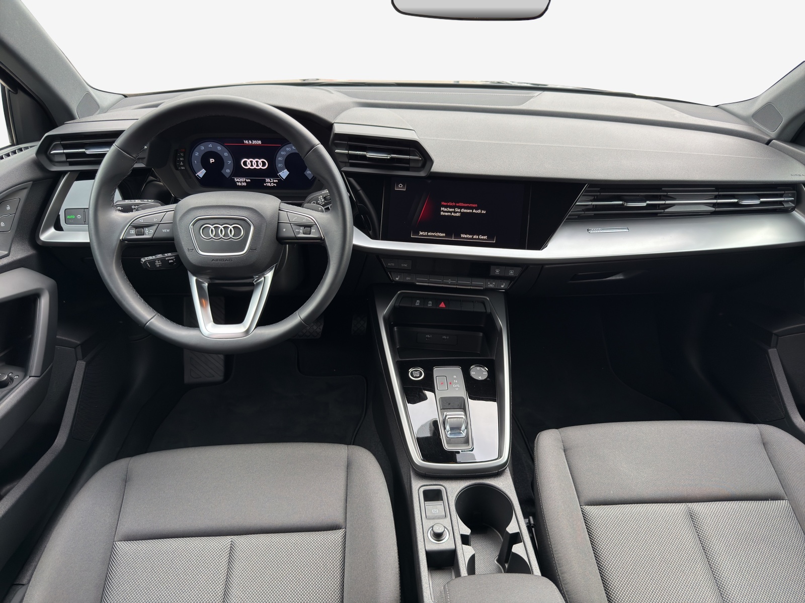 AUDI A3 Sportback 35 TFSI Attraction S-tronic-image-8