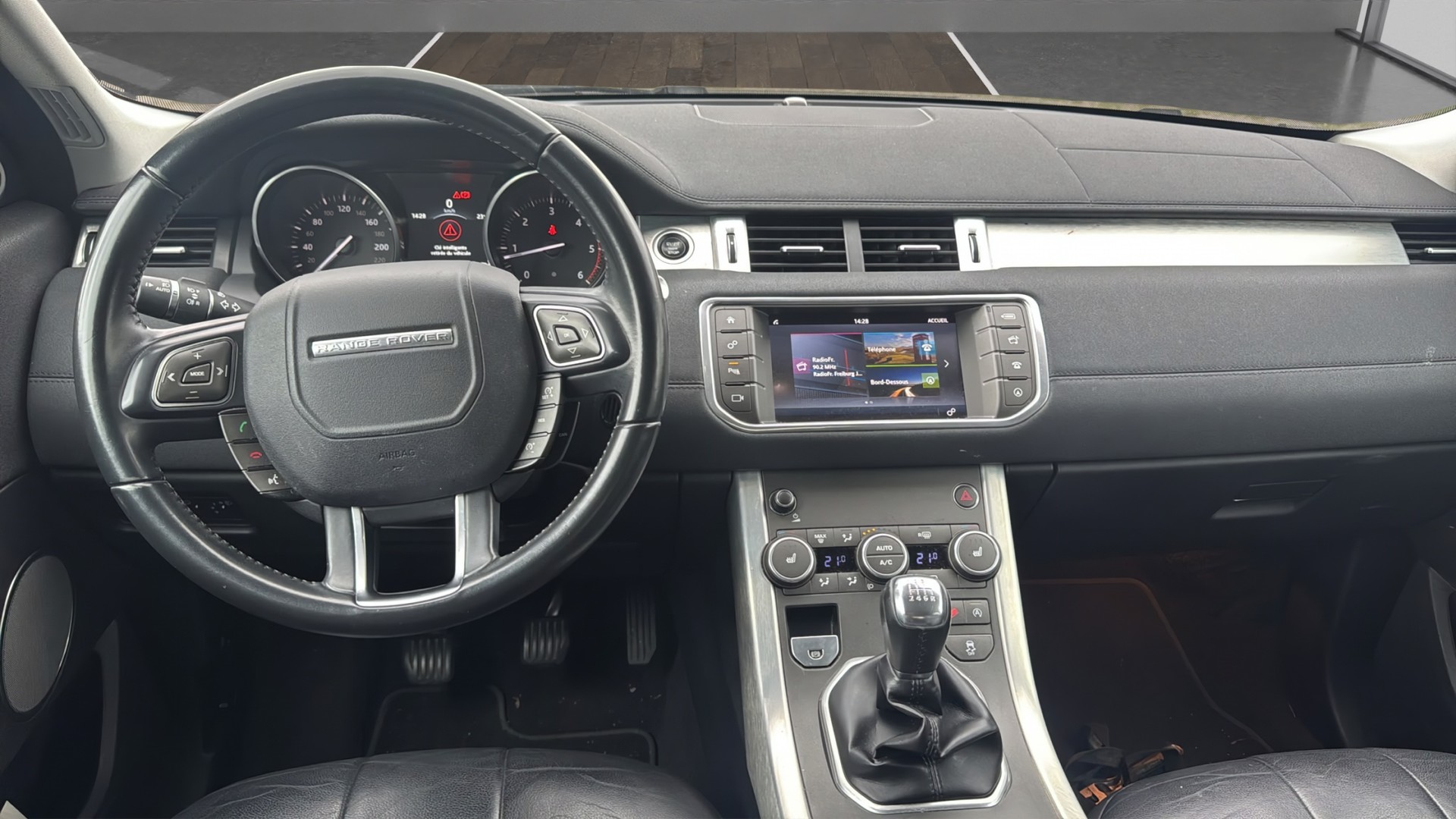 LAND ROVER Range Rover Evoque 2.0 TD4 Pure-image-9