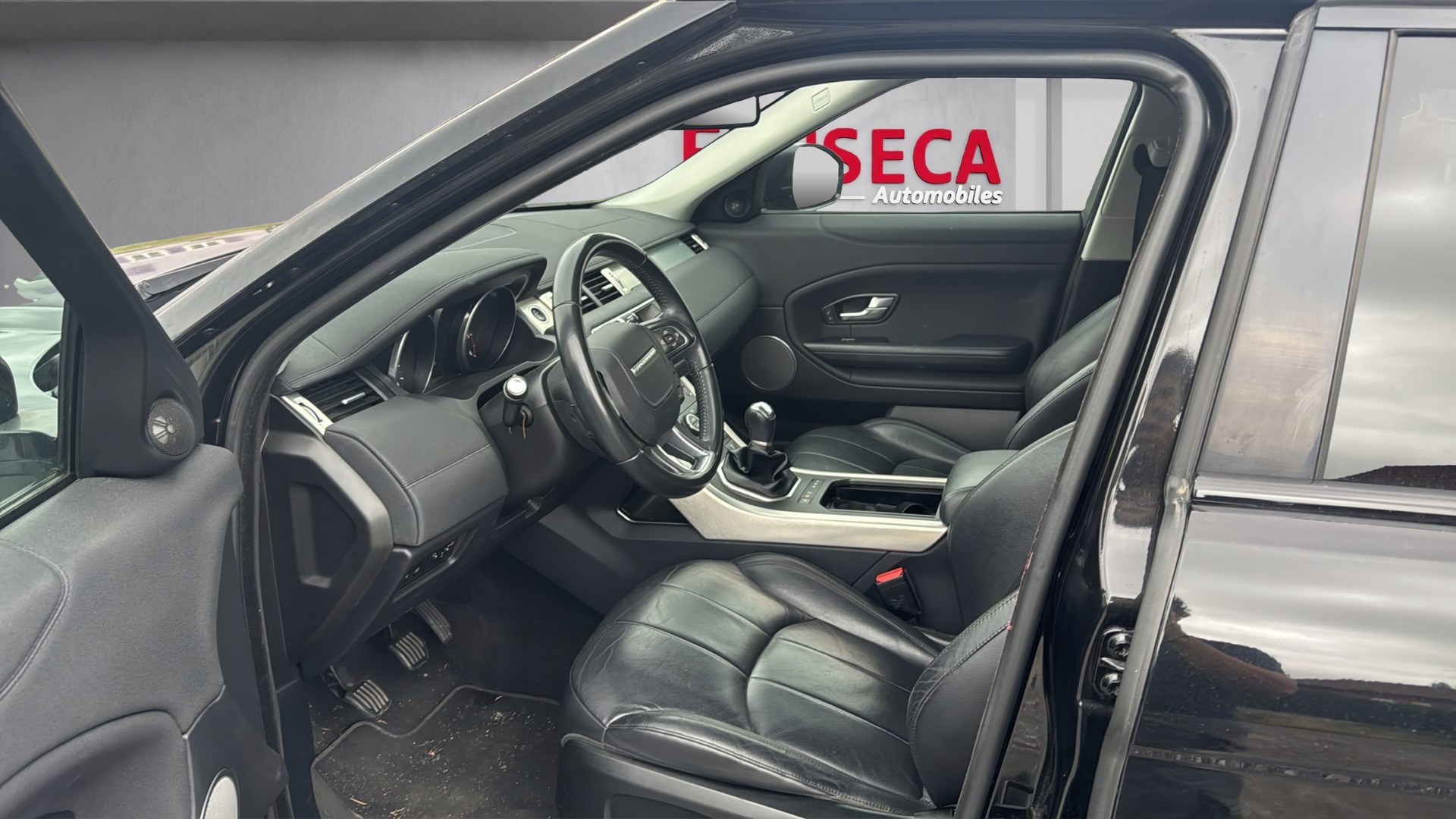 LAND ROVER Range Rover Evoque 2.0 TD4 Pure-image-8