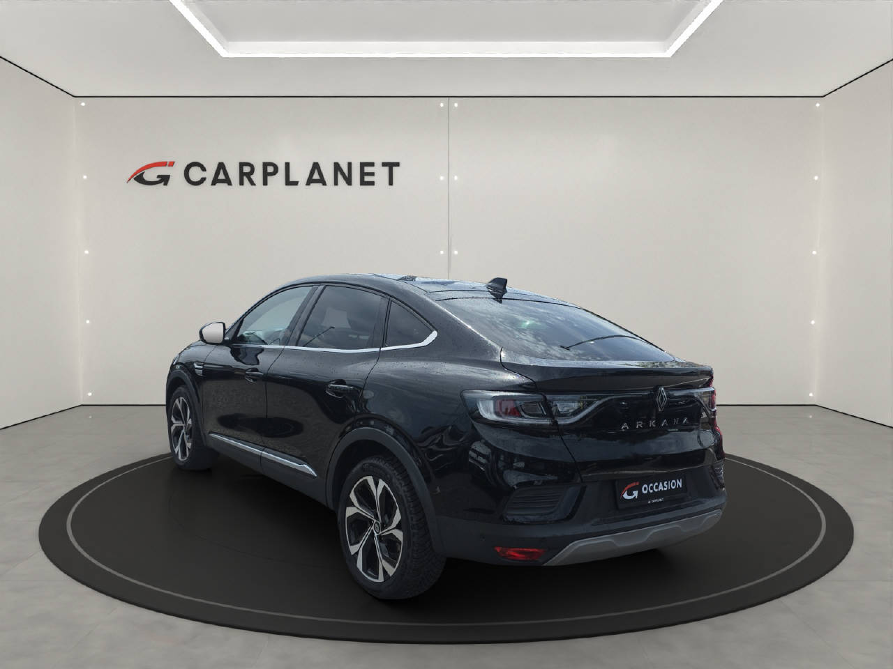 RENAULT Arkana 1.6 E-Tech techno-showroom-element-3