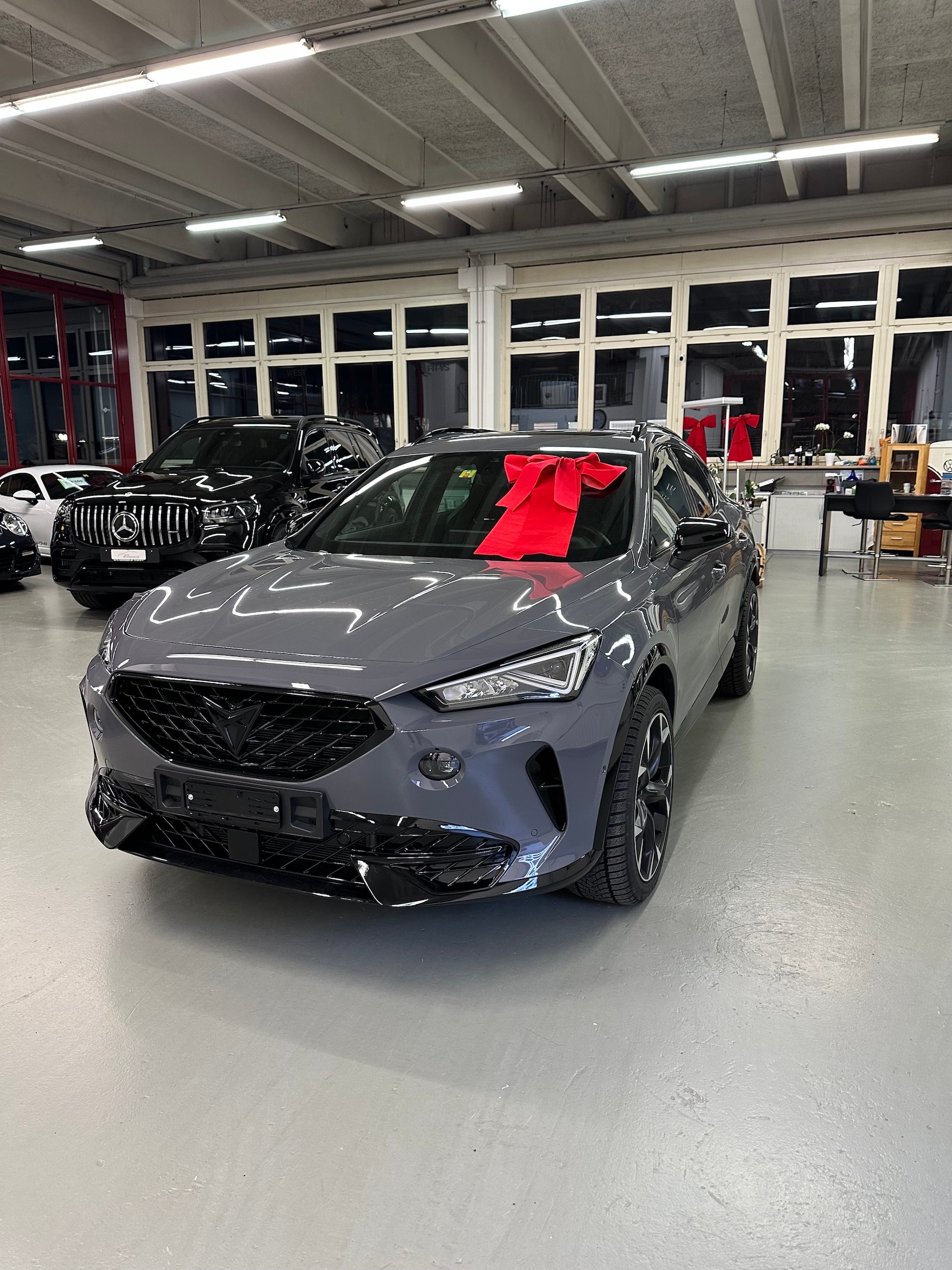 CUPRA 2.0 TSI VZ 4Drive DSG-image-4