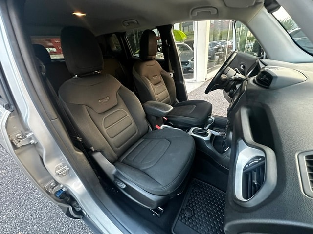 JEEP Renegade 1.4 Turbo Limited AWD-image-12