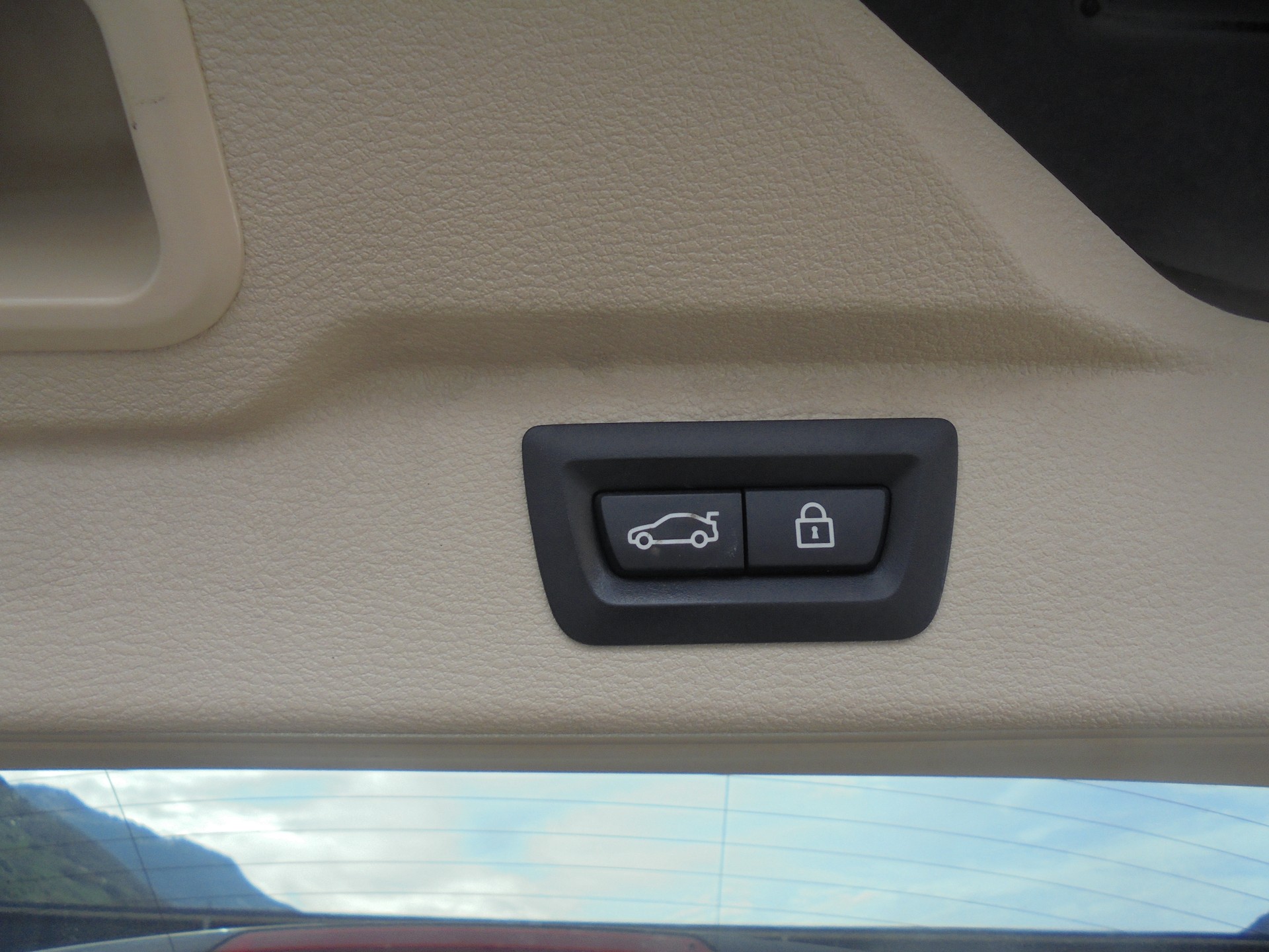 BMW X5 xDrive 40d Steptronic-image-13