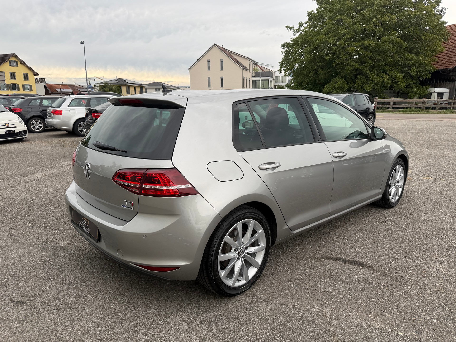 VW Golf 1.4 TSI Edition 40-image-3