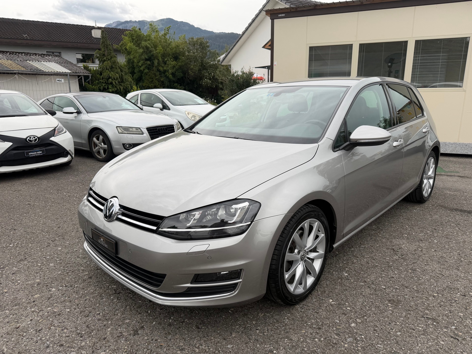 VW Golf 1.4 TSI Edition 40-image-7
