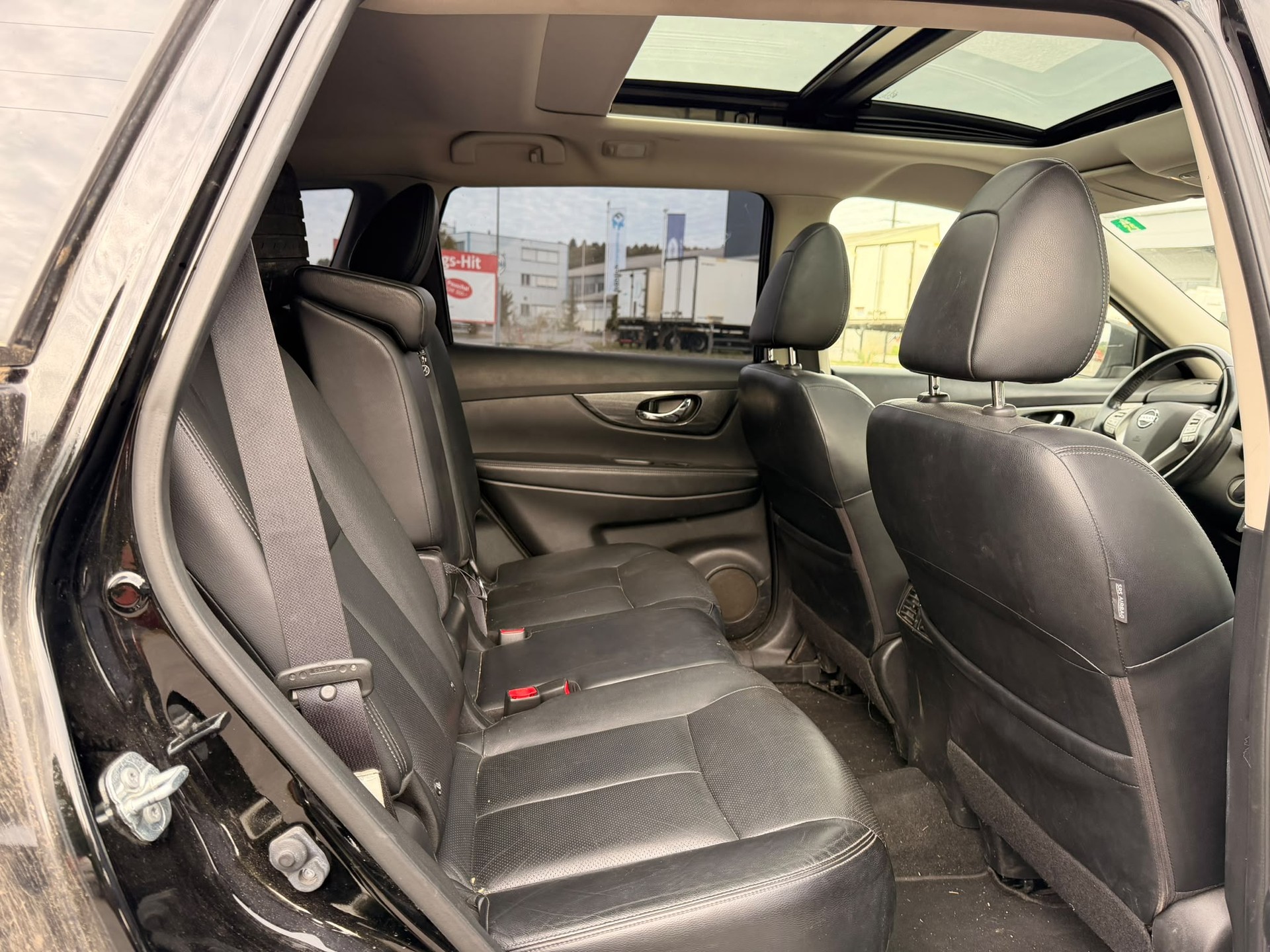 NISSAN X-Trail 2.0 dCi Swiss Edition ALL-MODE 4x4-image-8