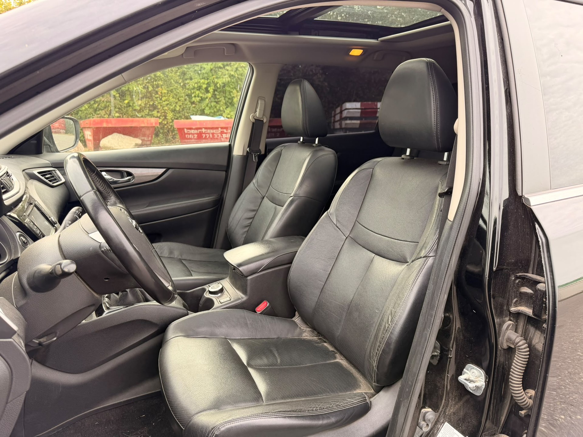 NISSAN X-Trail 2.0 dCi Swiss Edition ALL-MODE 4x4-image-7