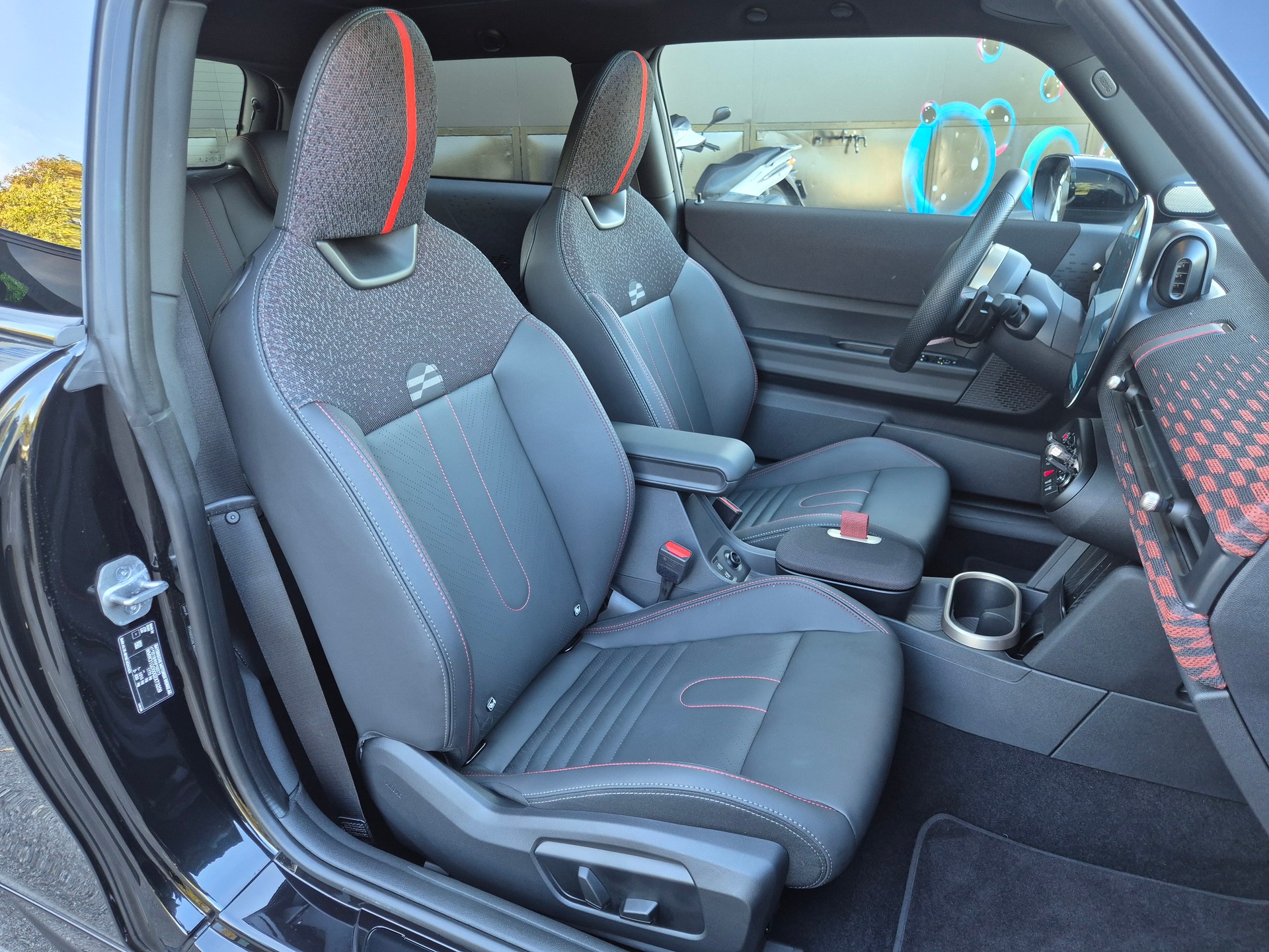 MINI Cooper John Cooper Works DKG-image-15