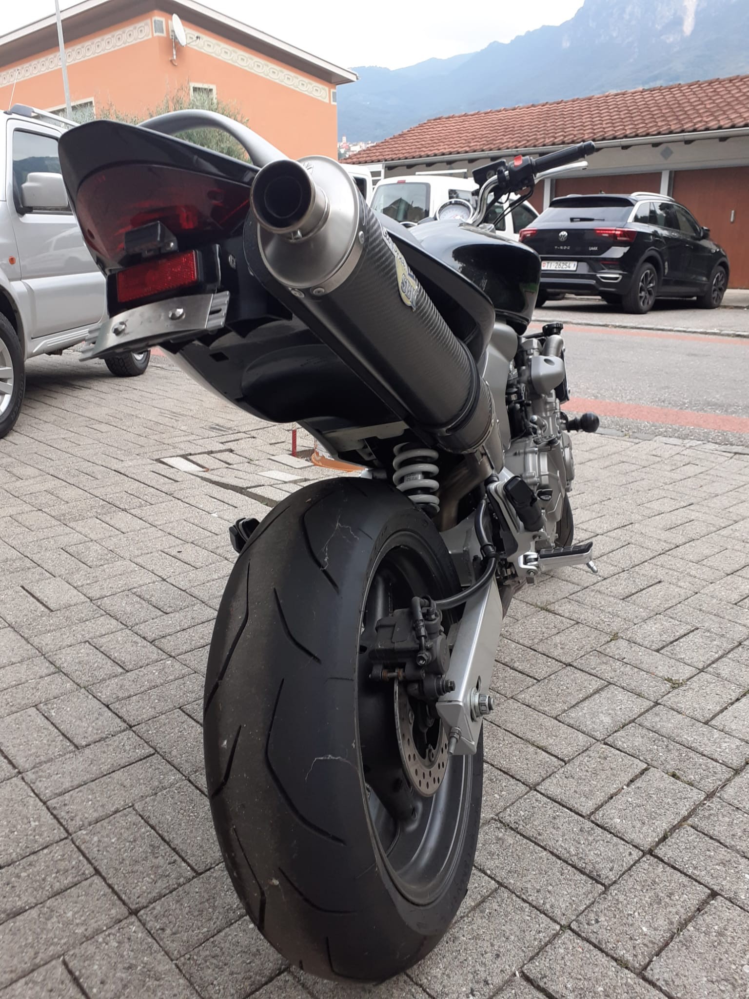 HONDA HORNET-image-4