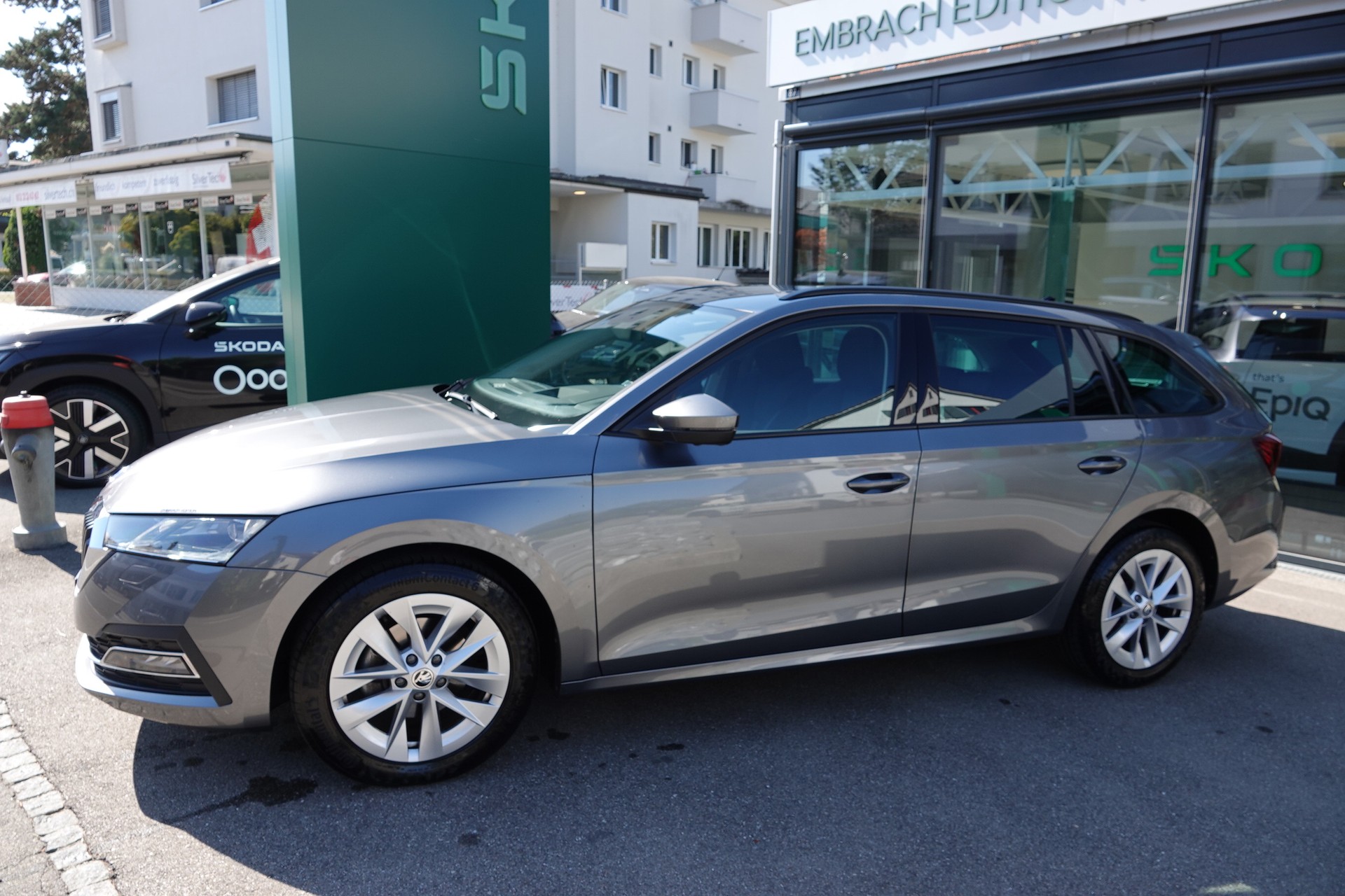 SKODA Octavia Combi 2.0 TDI 150 Style DSG-image-2