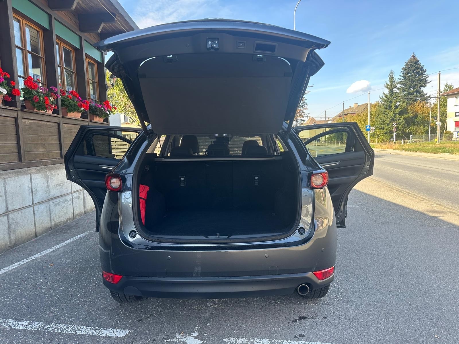 MAZDA CX-5 SKYACTIV-D 184 Revolution AWD Automat-image-6