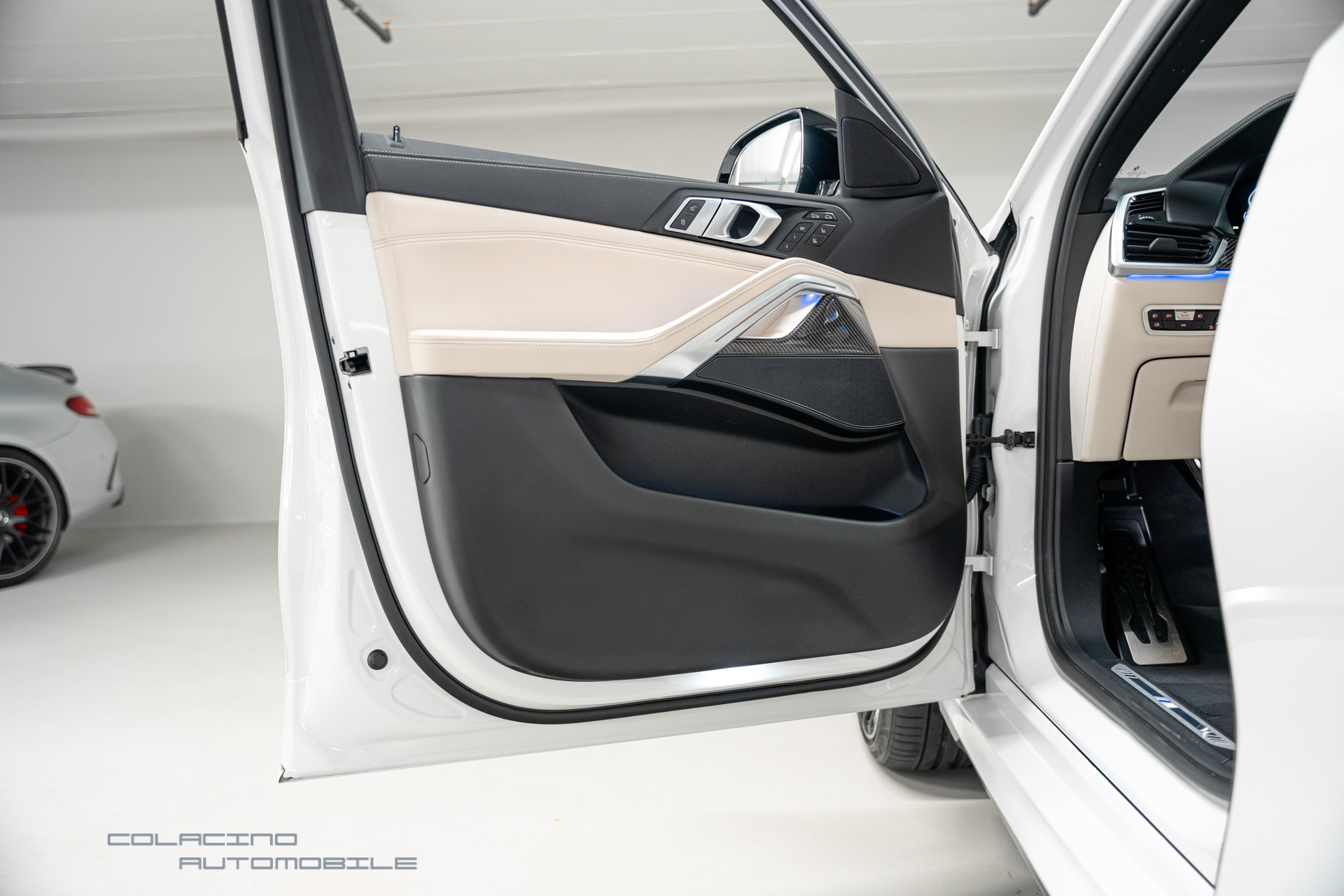 BMW X6 xDrive 48V 40i M Sport Steptronic-image-16