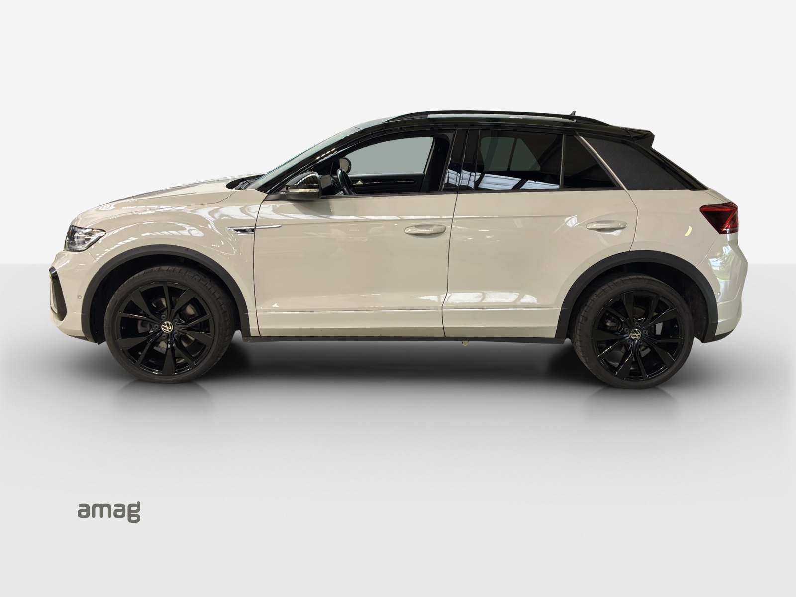 VW T-Roc 2.0 TSI R-Line DSG 4Motion-image-1
