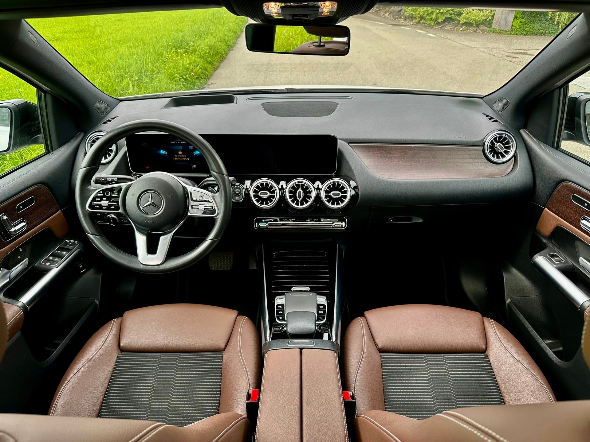 MERCEDES-BENZ B 250 4Matic Progressive-image-9