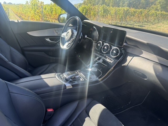 MERCEDES-BENZ C 200 AMG Line 4matic-image-4