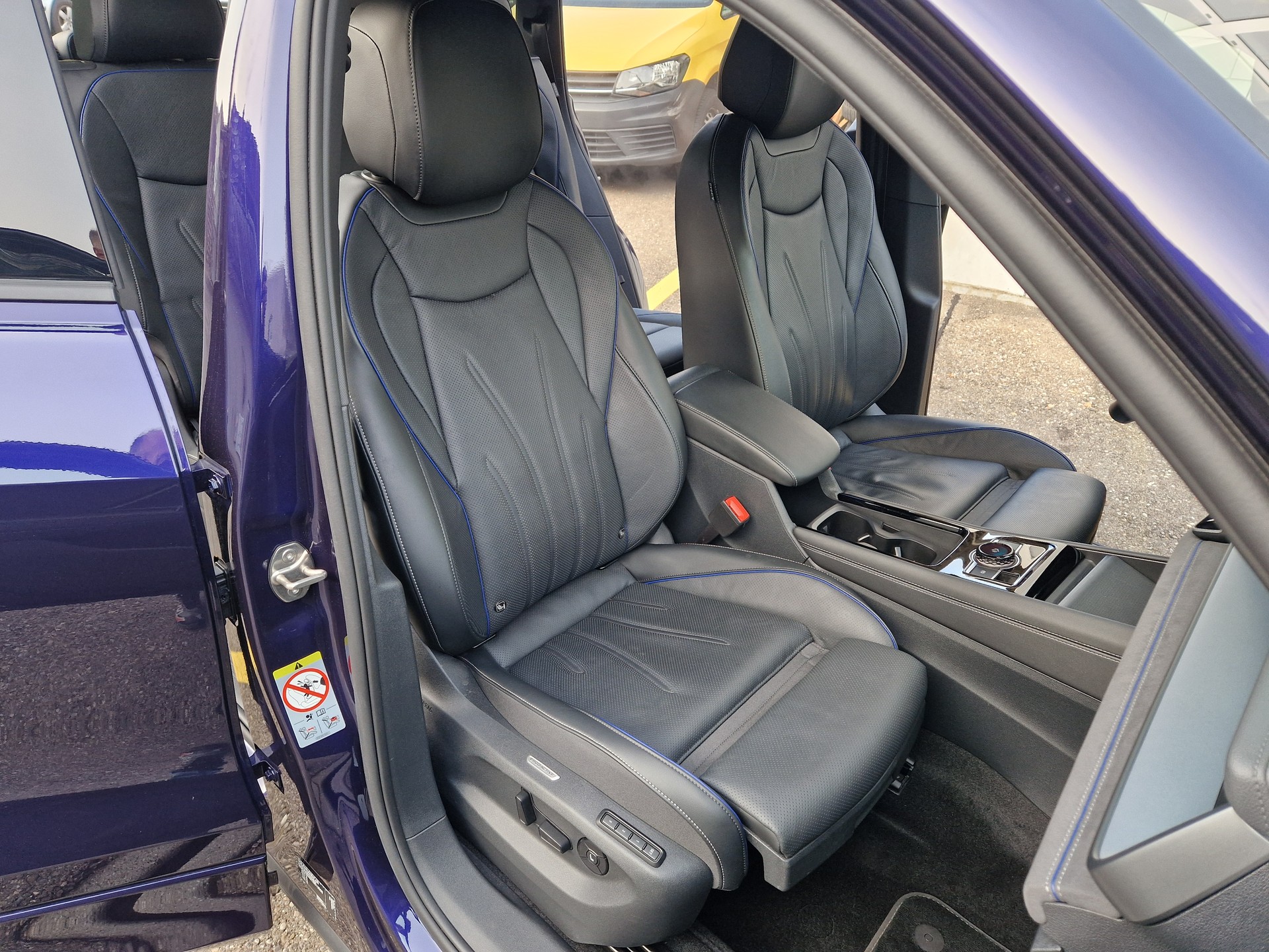 VW Tayron 2.0 TSI R-Line DSG 4Motion mit 5 Jahre 100tkm VW Werksgarantie-image-7