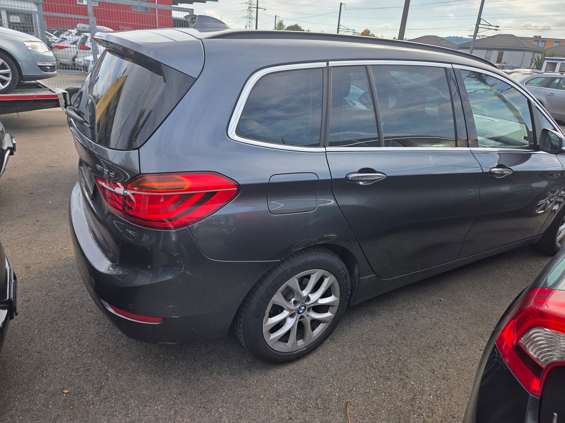 BMW 218d xDrive Gran Tourer Sport Line Steptronic-image-7