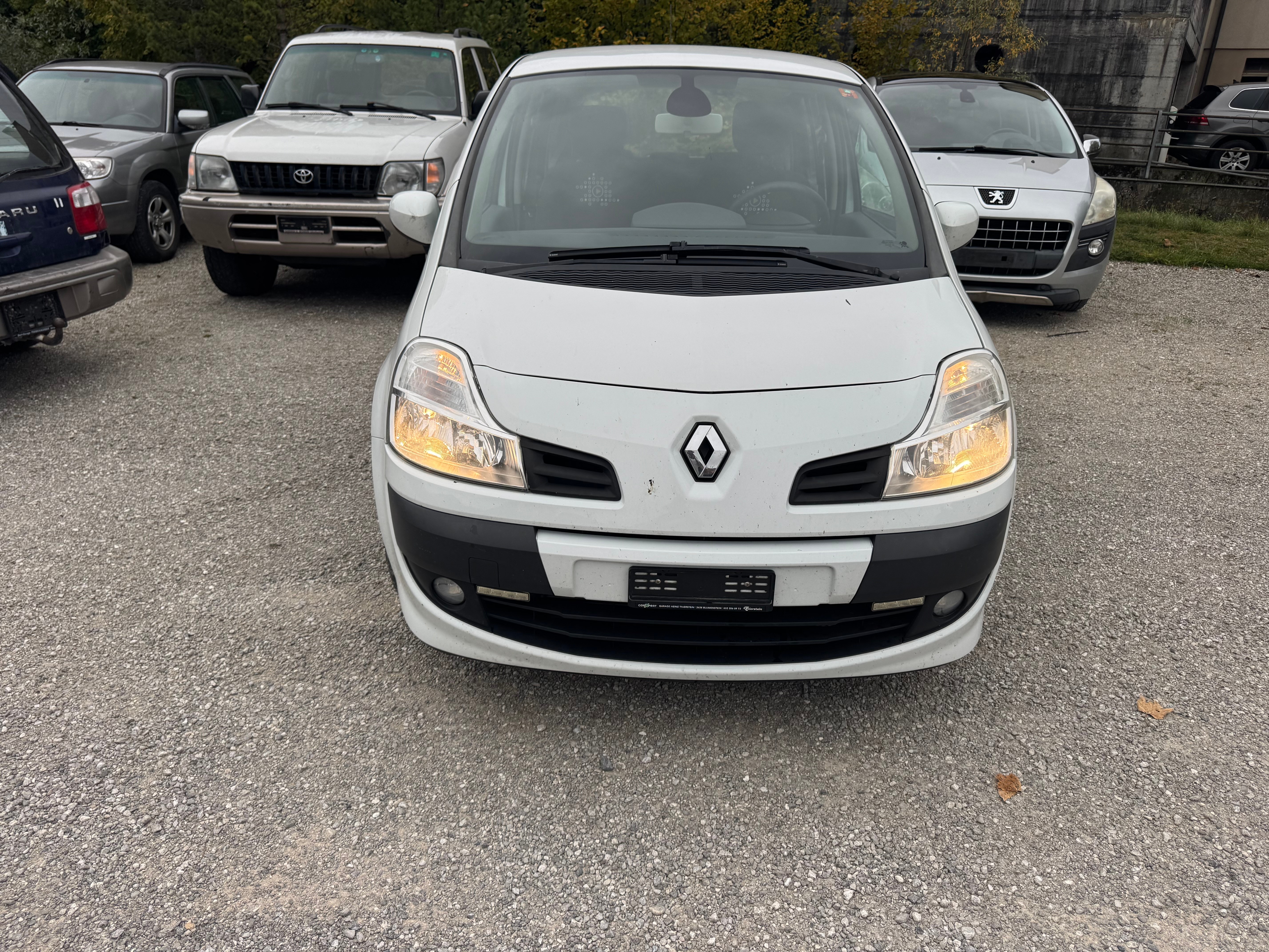 Car photo