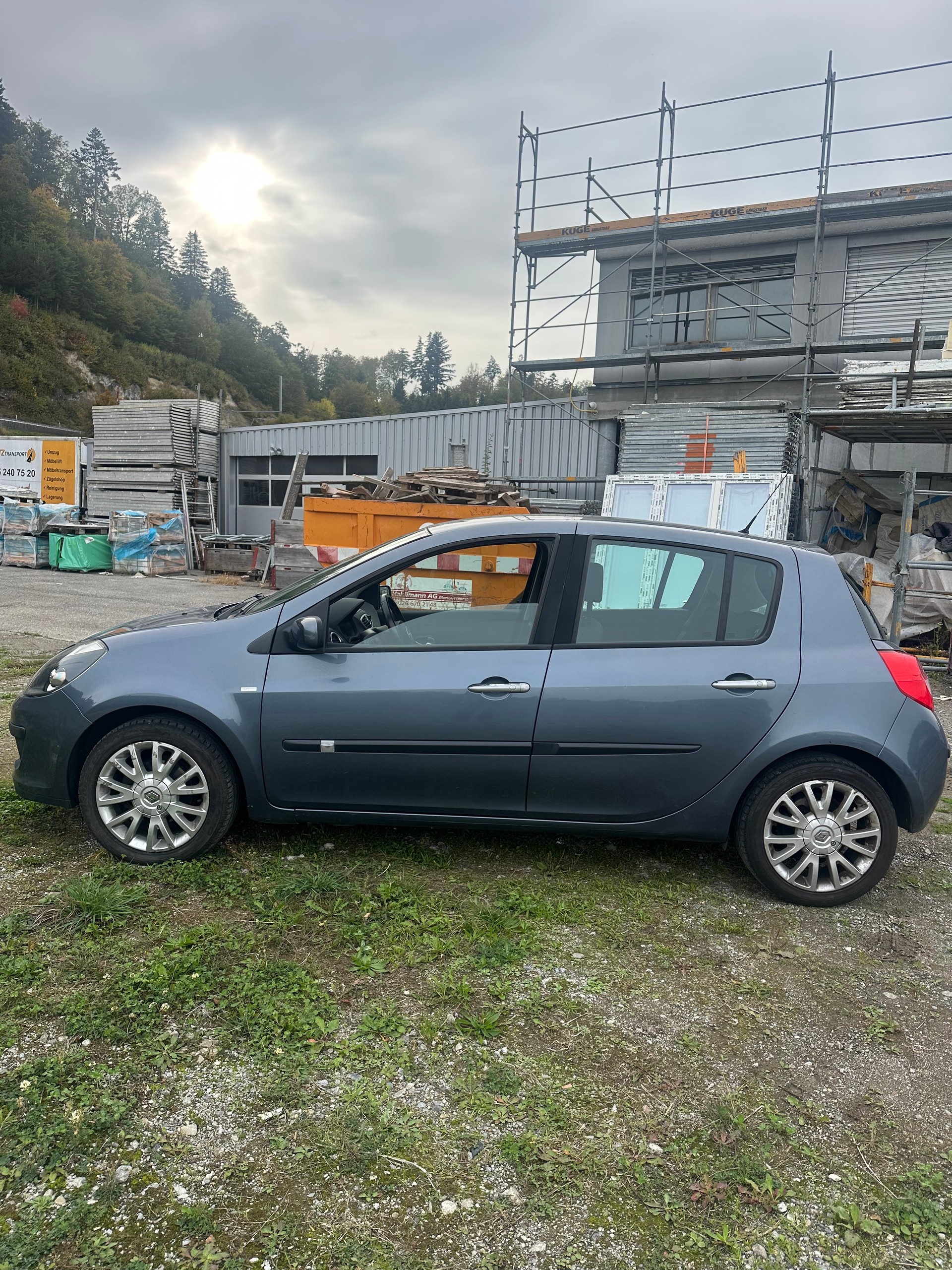 RENAULT Clio 1.6 16V Dynamique-image-2