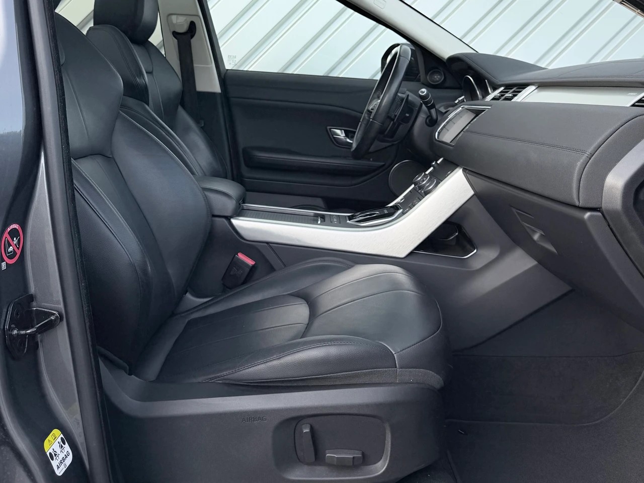 LAND ROVER Range Rover Evoque 2.0 TD4 HSE Dynamic AT9-image-9