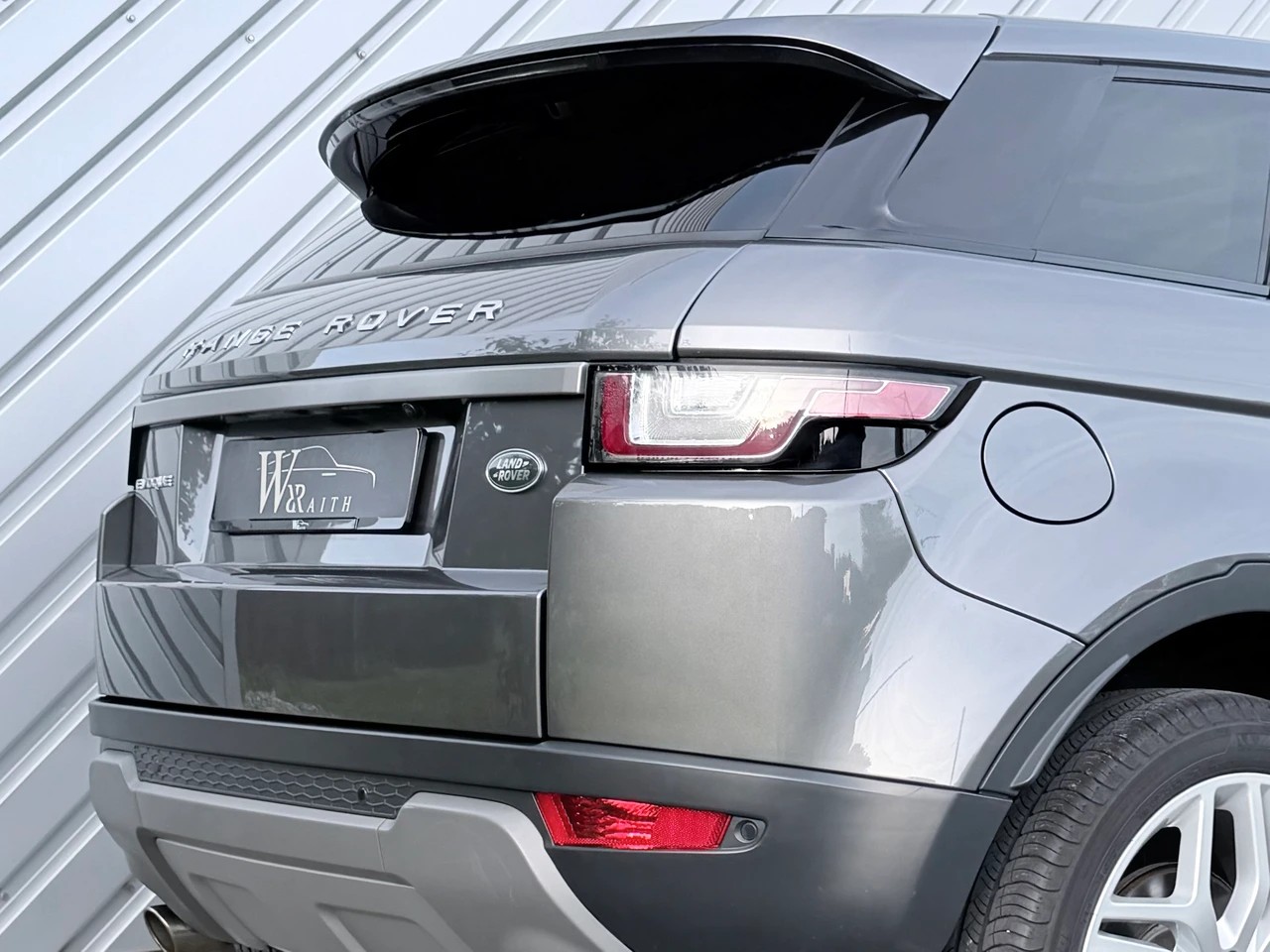 LAND ROVER Range Rover Evoque 2.0 TD4 HSE Dynamic AT9-image-3