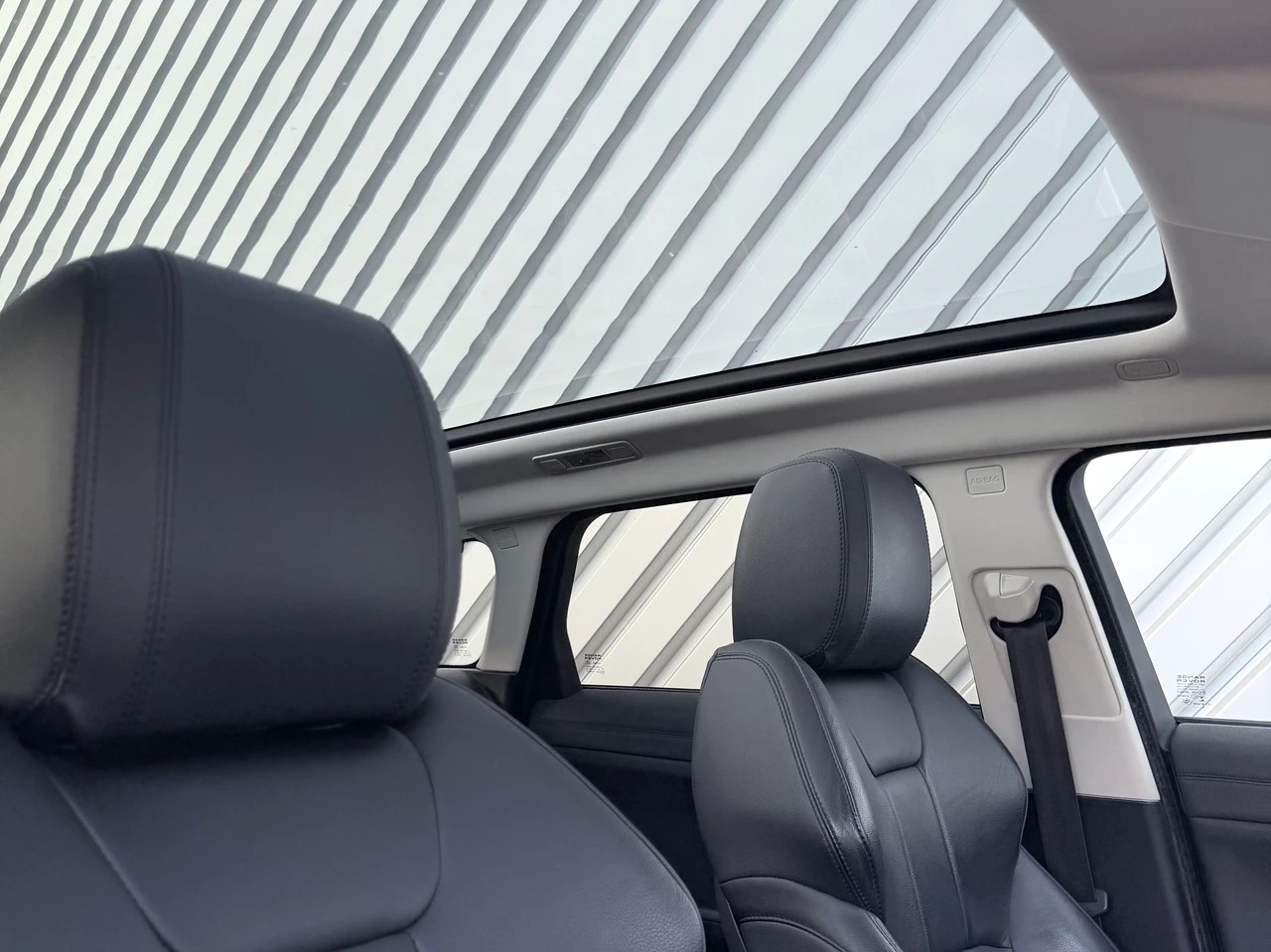 LAND ROVER Range Rover Evoque 2.0 TD4 HSE Dynamic AT9-image-7
