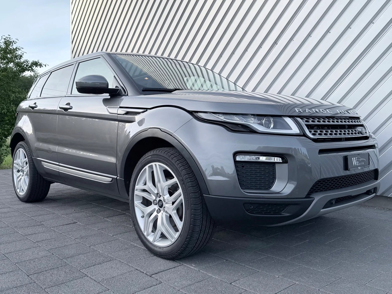 LAND ROVER Range Rover Evoque 2.0 TD4 HSE Dynamic AT9-image-0
