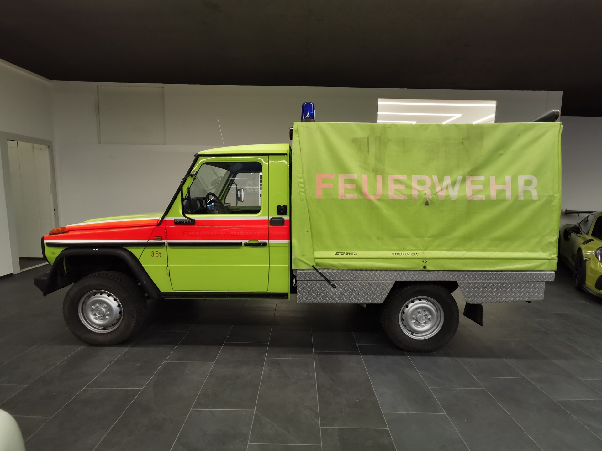 PUCH Mercedes G 230 GE G Klasse FEUERWEHR G-WAGON Professional PUR EDITION. 🇨🇭-image-3