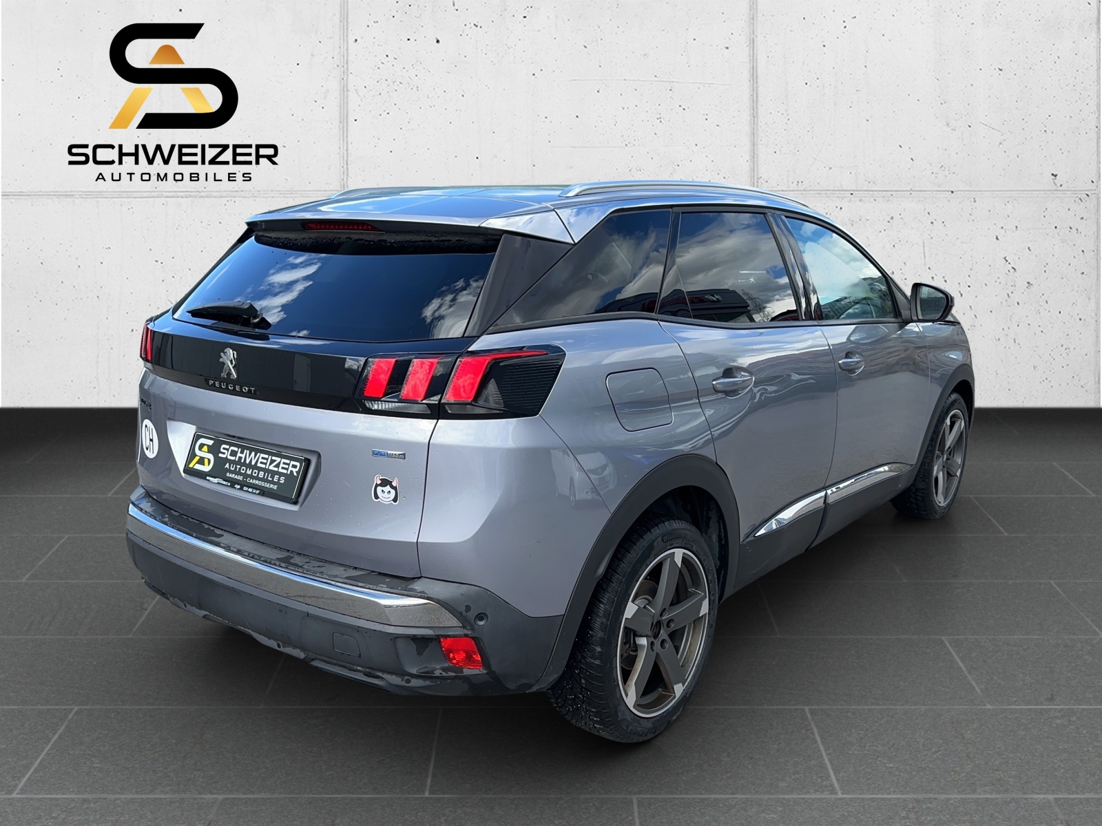 PEUGEOT 3008 1.2 PureTech Allure-image-6
