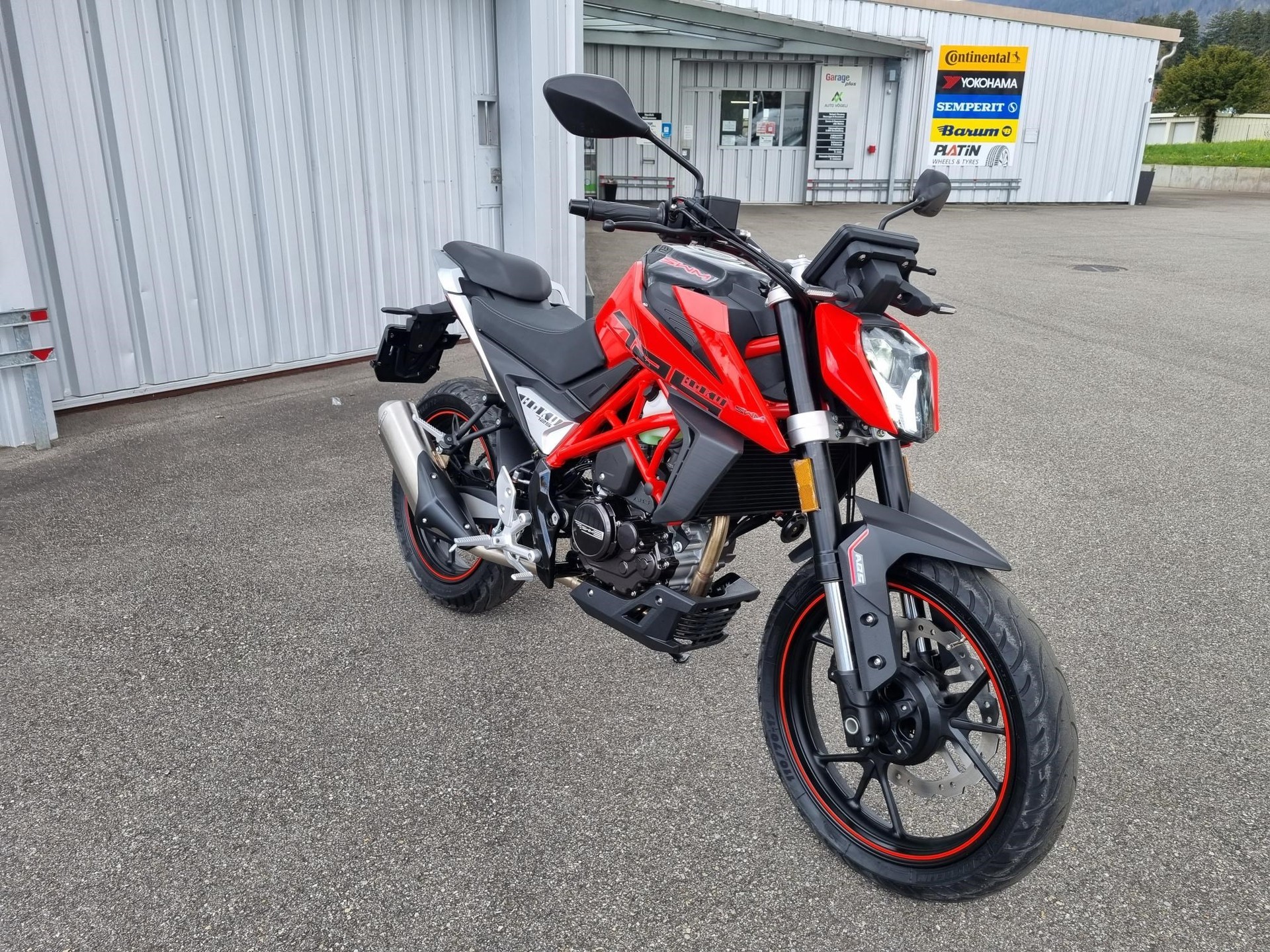 SWM HOKU 125 ABS-image-4