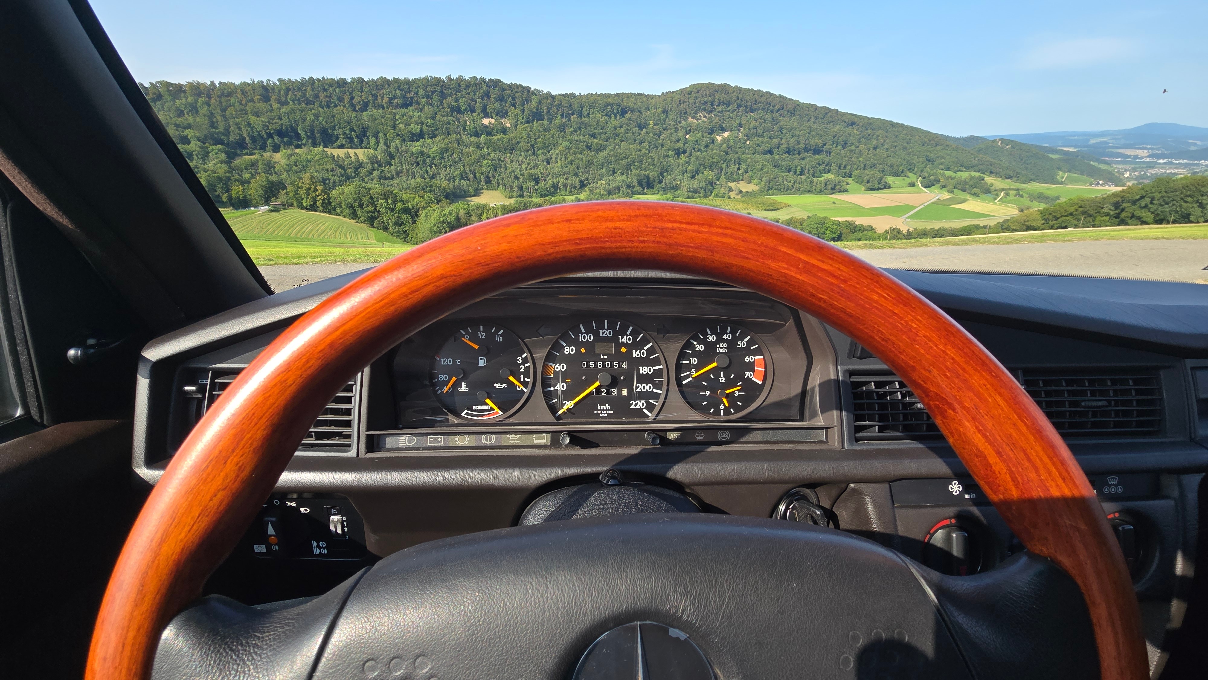 MERCEDES-BENZ 190E 2.3 8V For sale