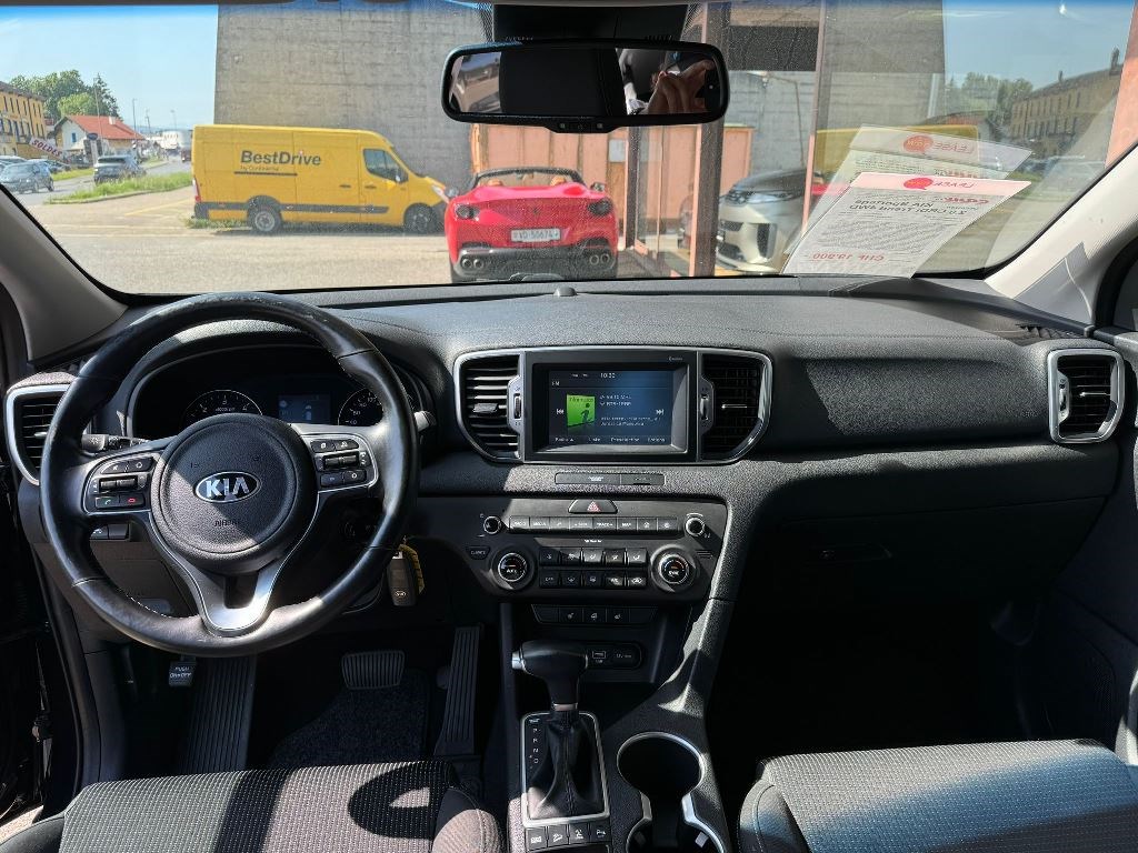 KIA Sportage 2.0CRDi Trend 4WD Automat-image-8
