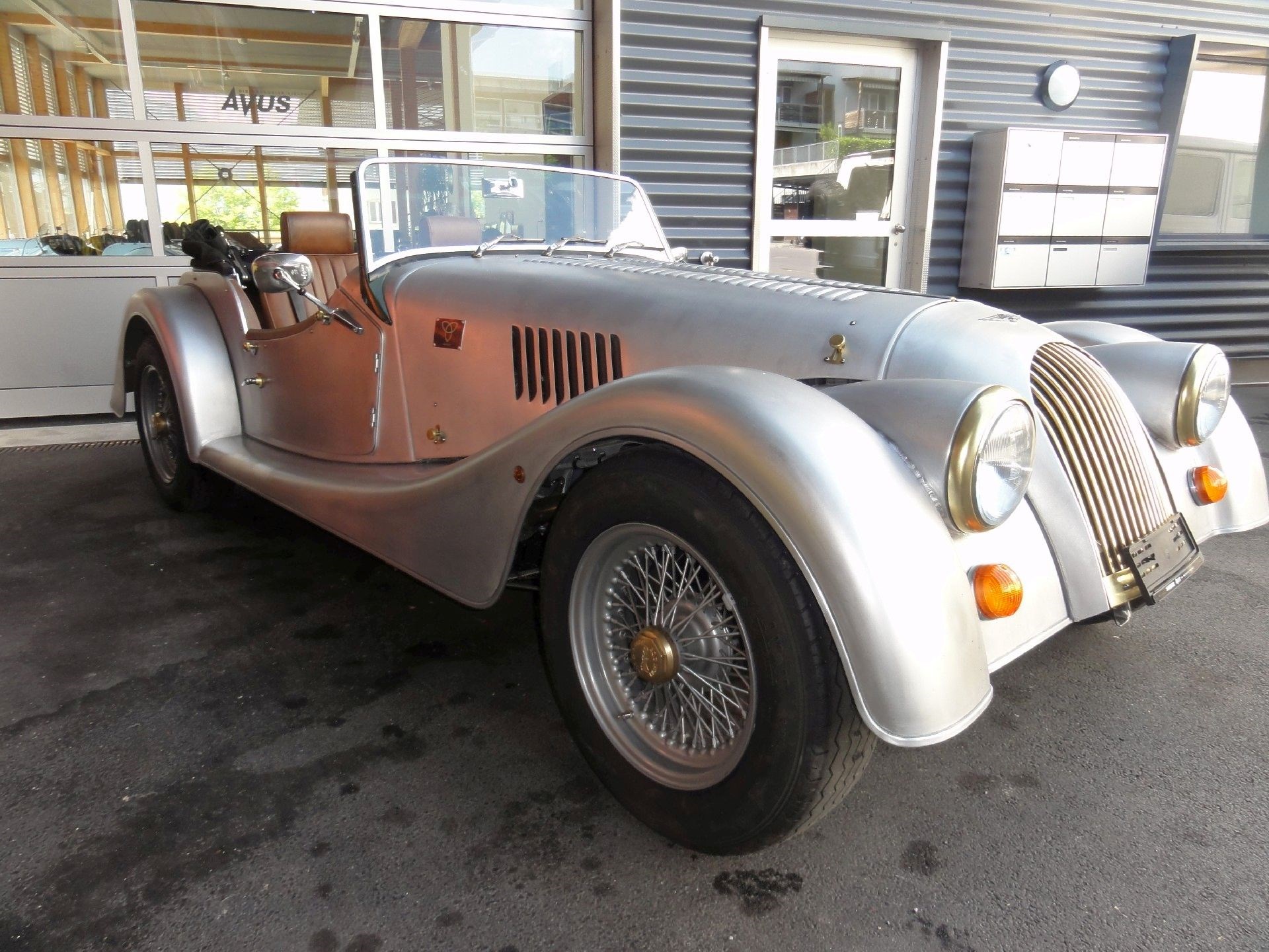 MORGAN einzigartiger Morgan PLUS 4 Avus Autone Vintage Edition