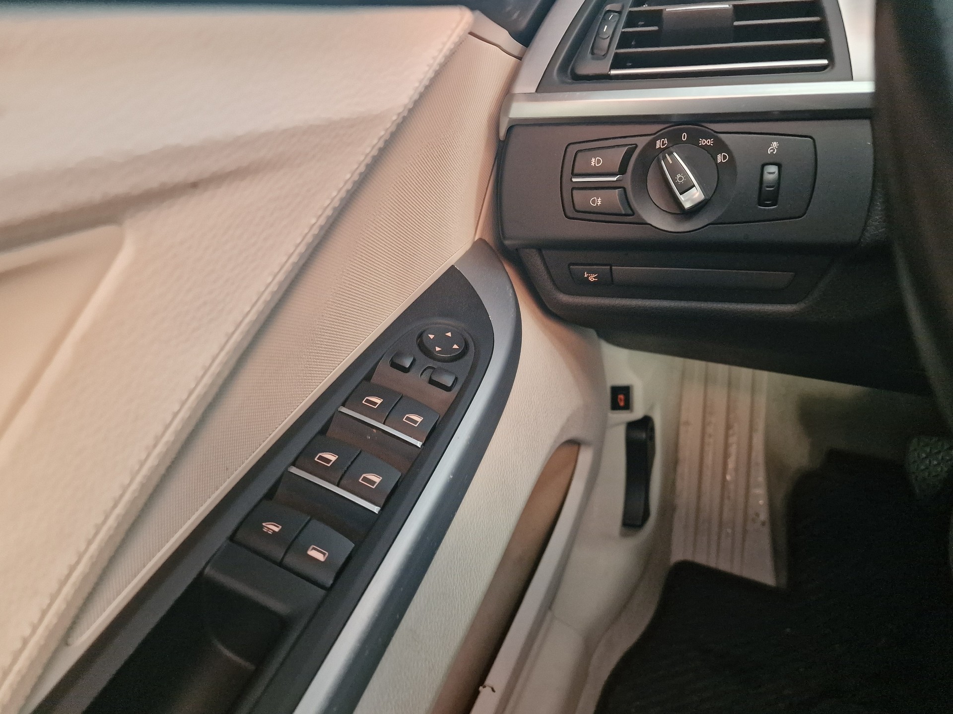 BMW 640d Cabrio xDrive 24Mt Gara-image-14