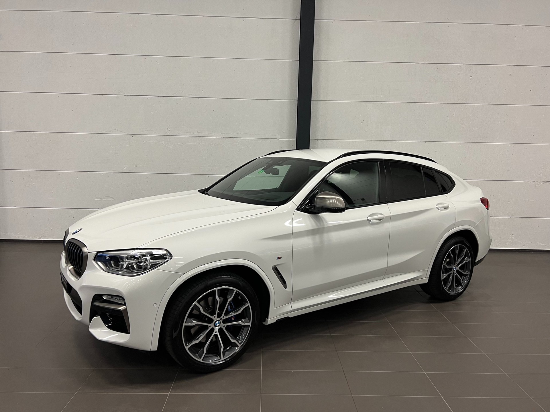 BMW X4 M40i Steptronic-image-4