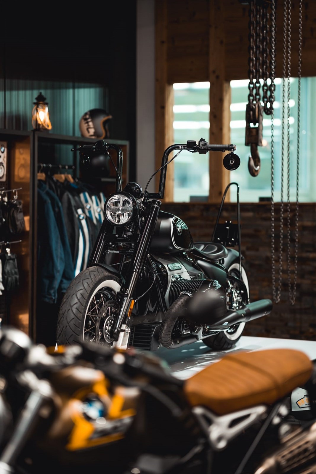 BMW R 18 Spezialumbau mit Zubehör-showroom-element-3